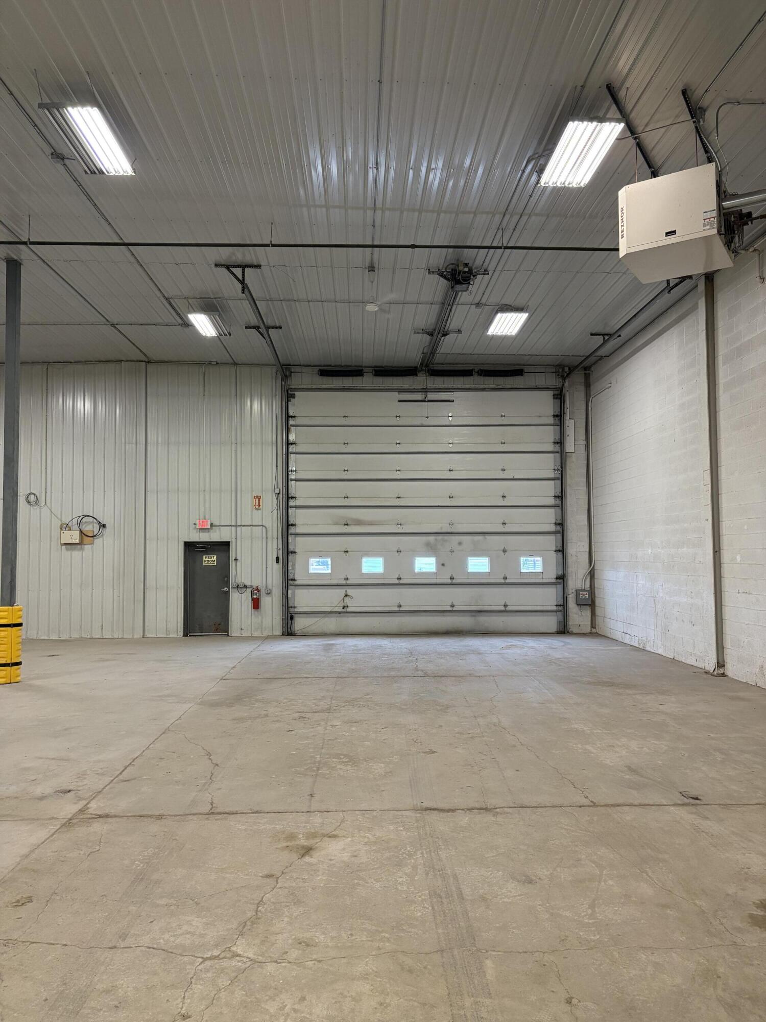 1910 1st Avenue N Property Photo 4