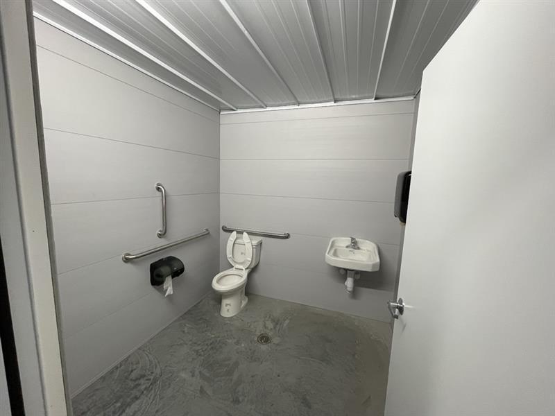 1637 29th Ave S Property Photo 3