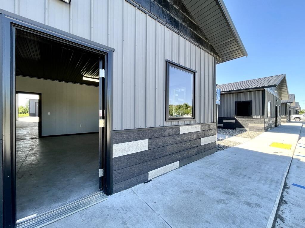 1637 29th Ave S Property Photo 4