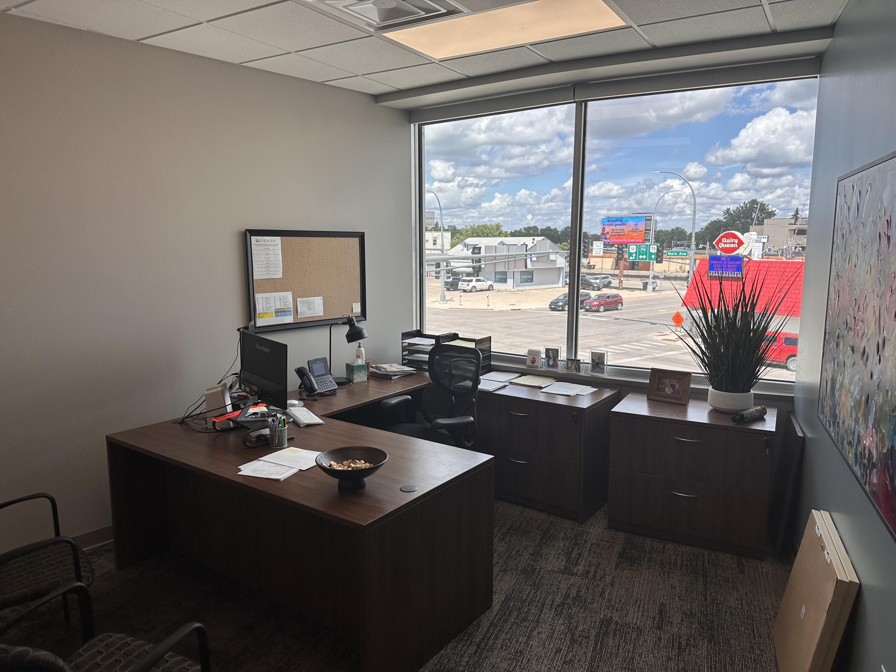 801 Main Ave Property Photo 2