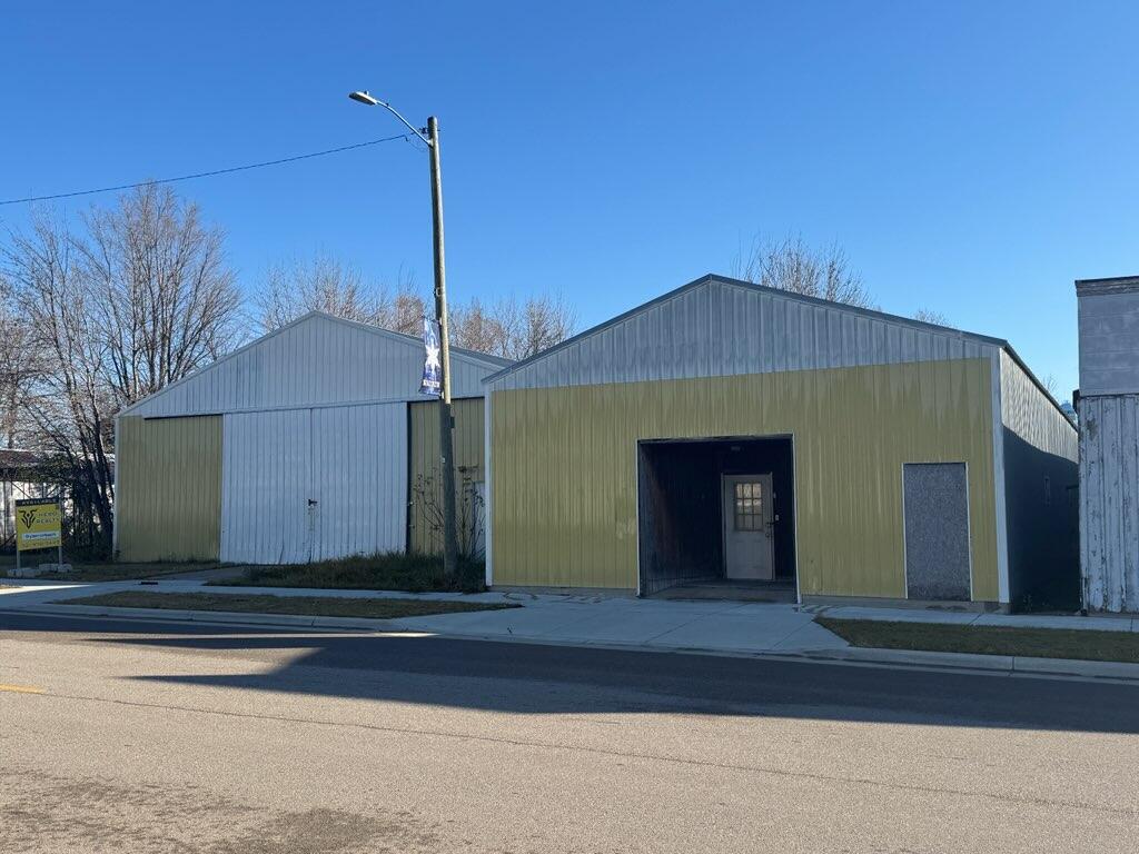 1201 1st Ave Property Photo 7