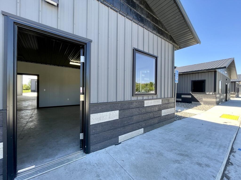 1637 29th Avenue S Property Photo 2