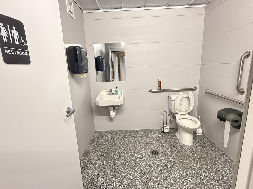 1613 29th Avenue S Property Photo 4