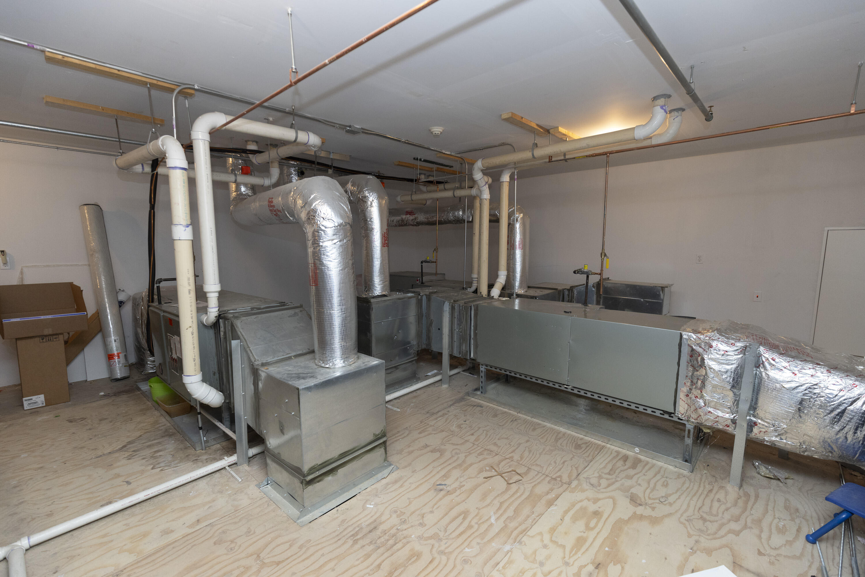 4665 44th Ave S Property Photo 8