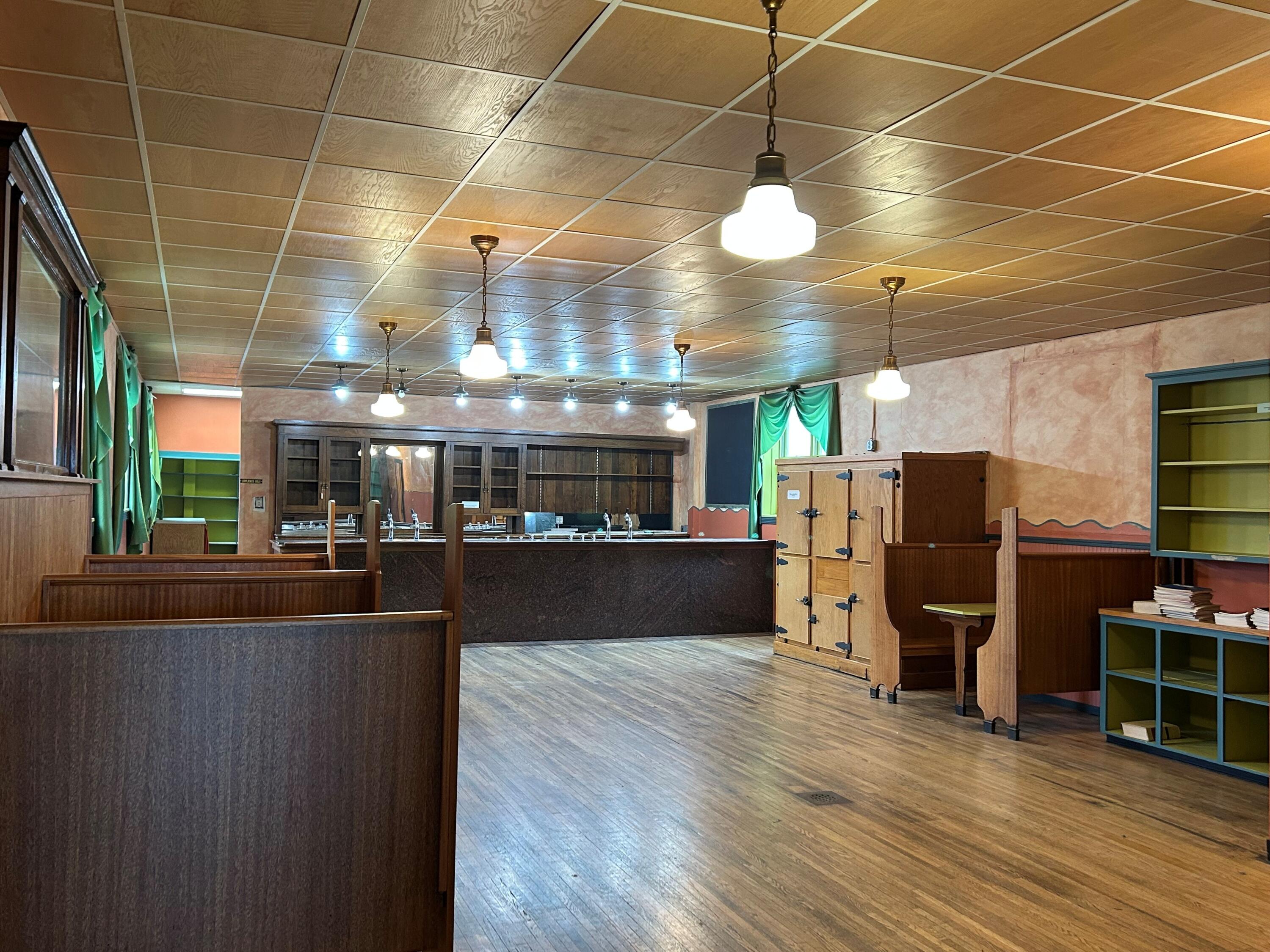 420 Broadway Drive Property Photo 12