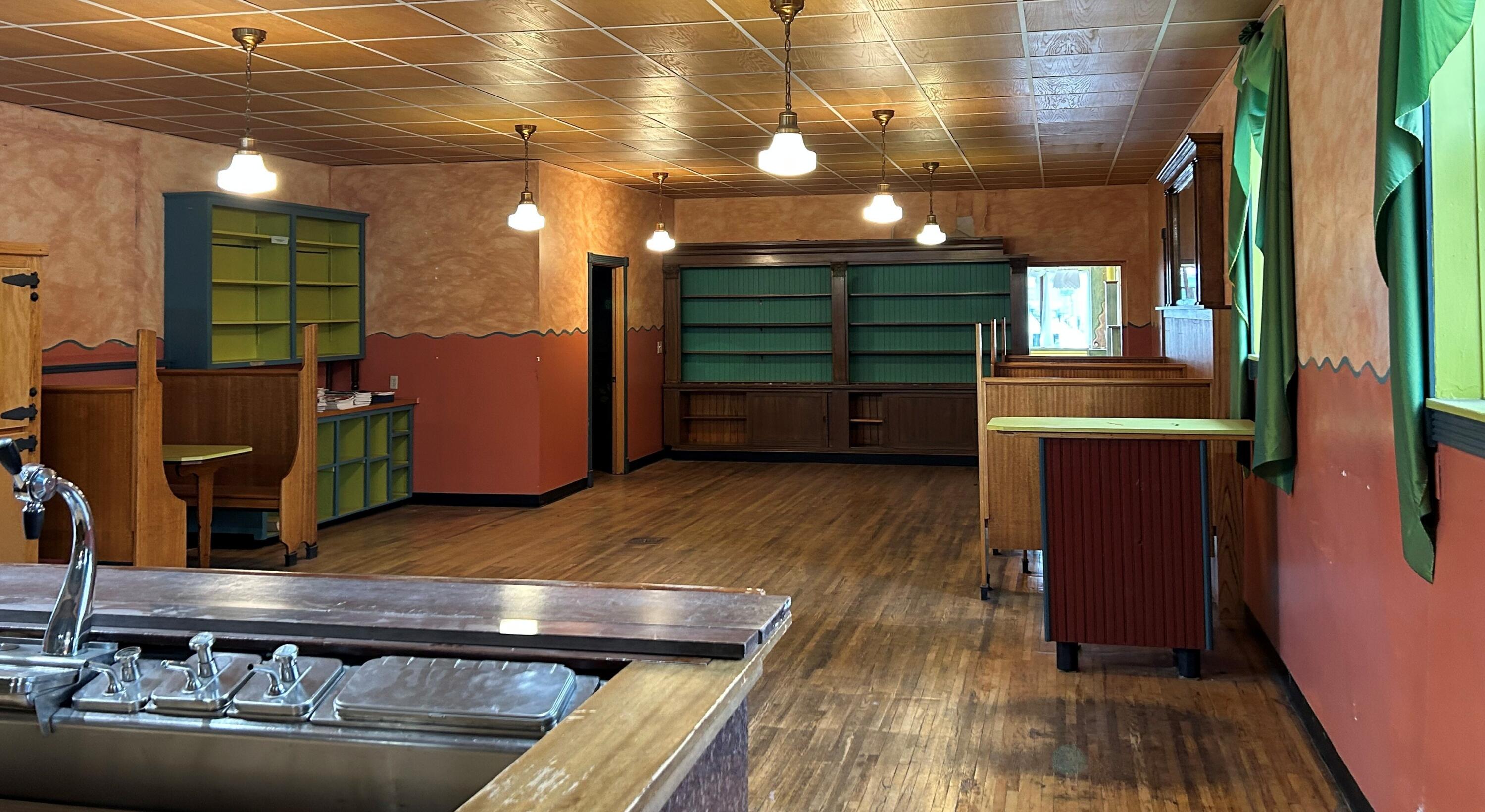 420 Broadway Drive Property Photo 15