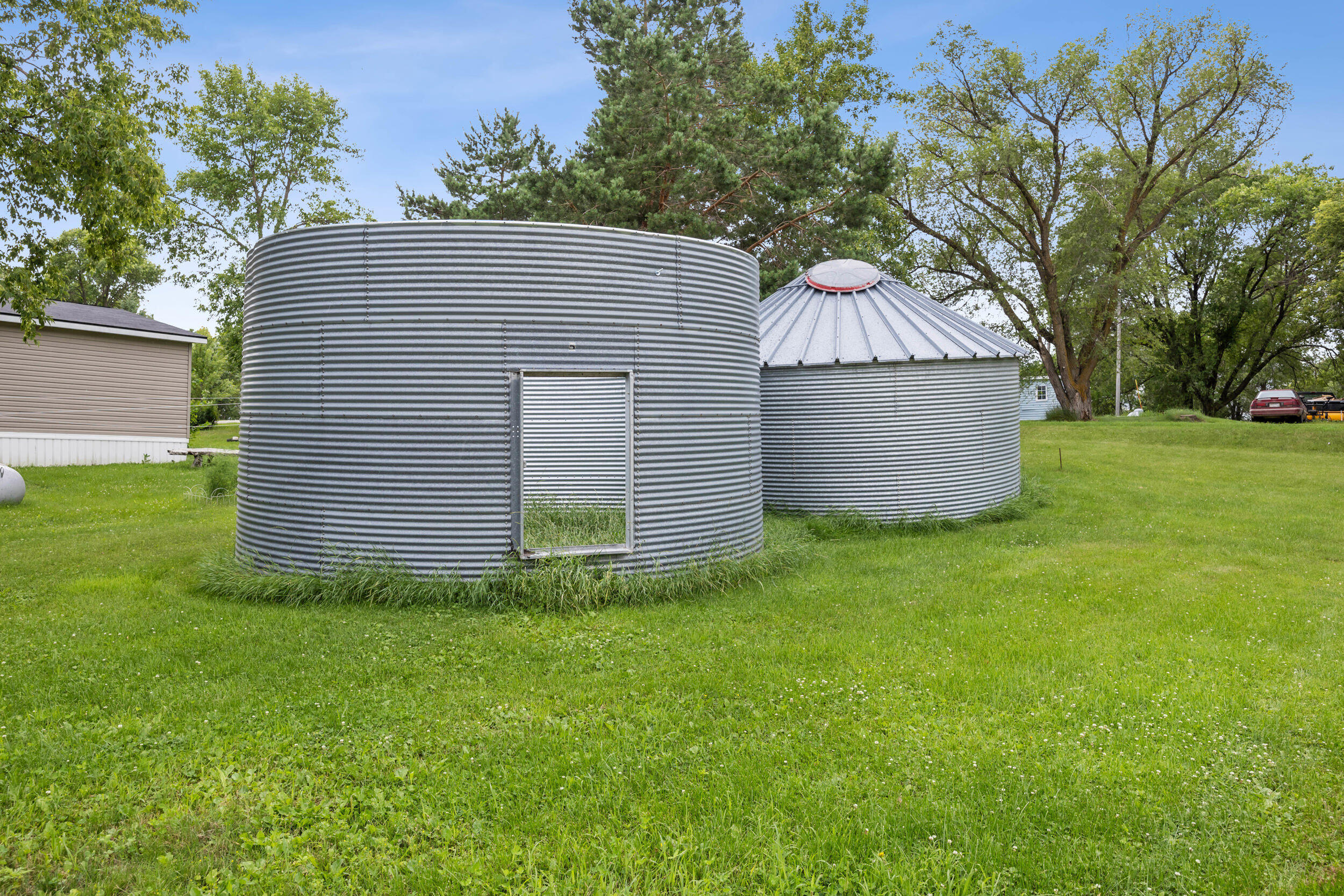 511 Fergus Avenue Property Photo 39