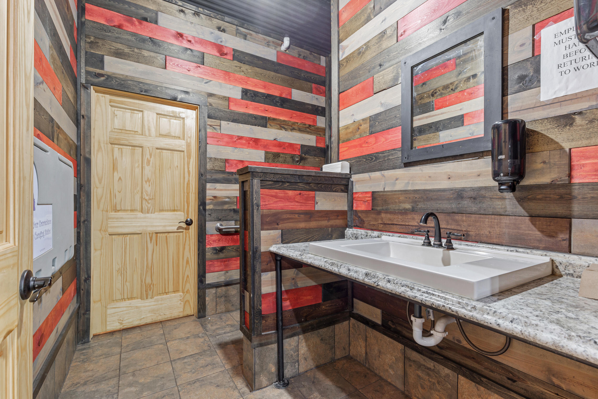 521 Fergus Avenue Property Photo 9