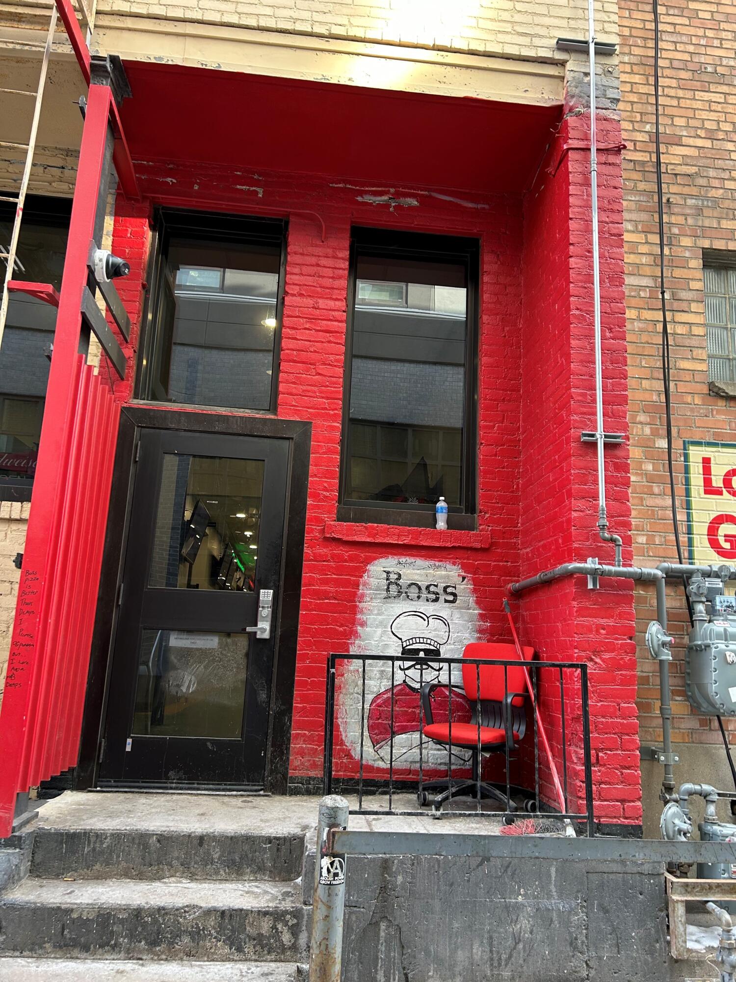 228 Broadway N Property Photo 12