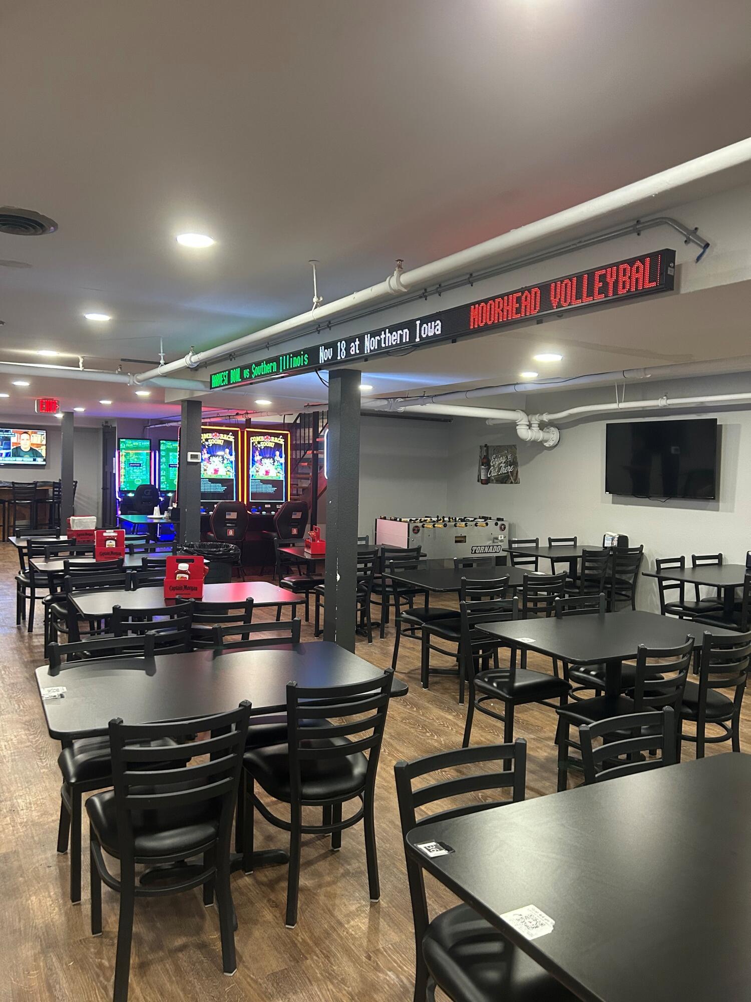 228 Broadway N Property Photo 14