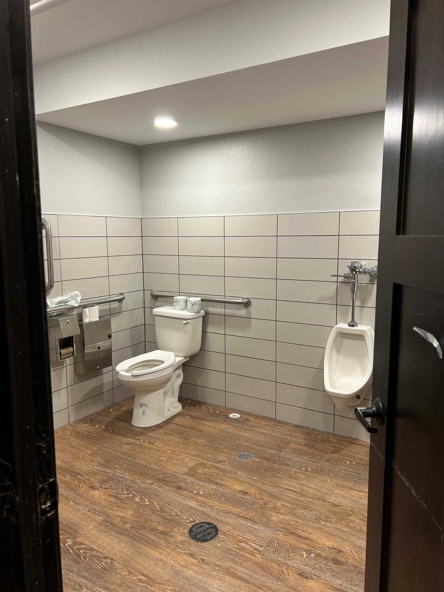 228 Broadway N Property Photo 20