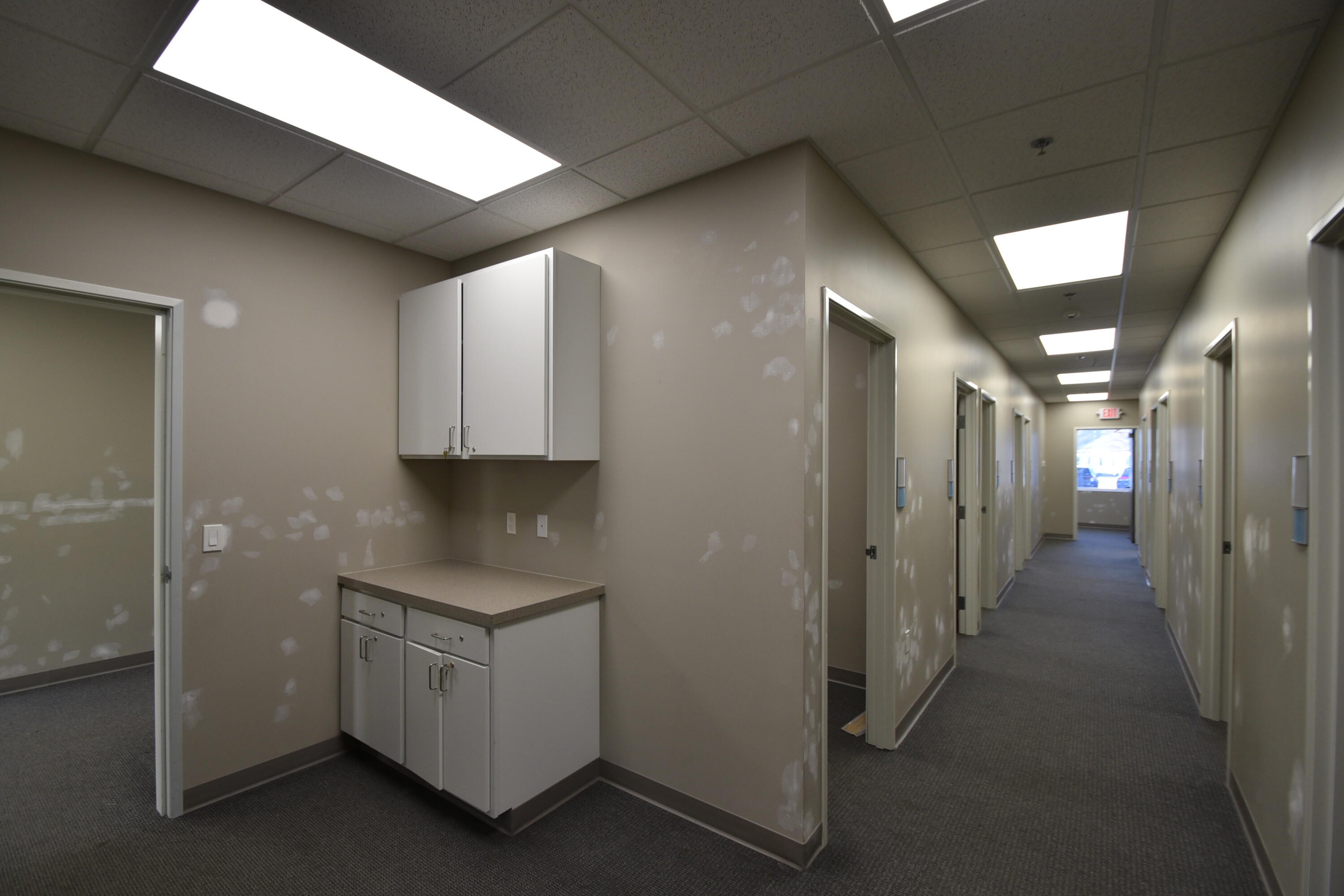 4725 Amber Valley Parkway S Property Photo 3