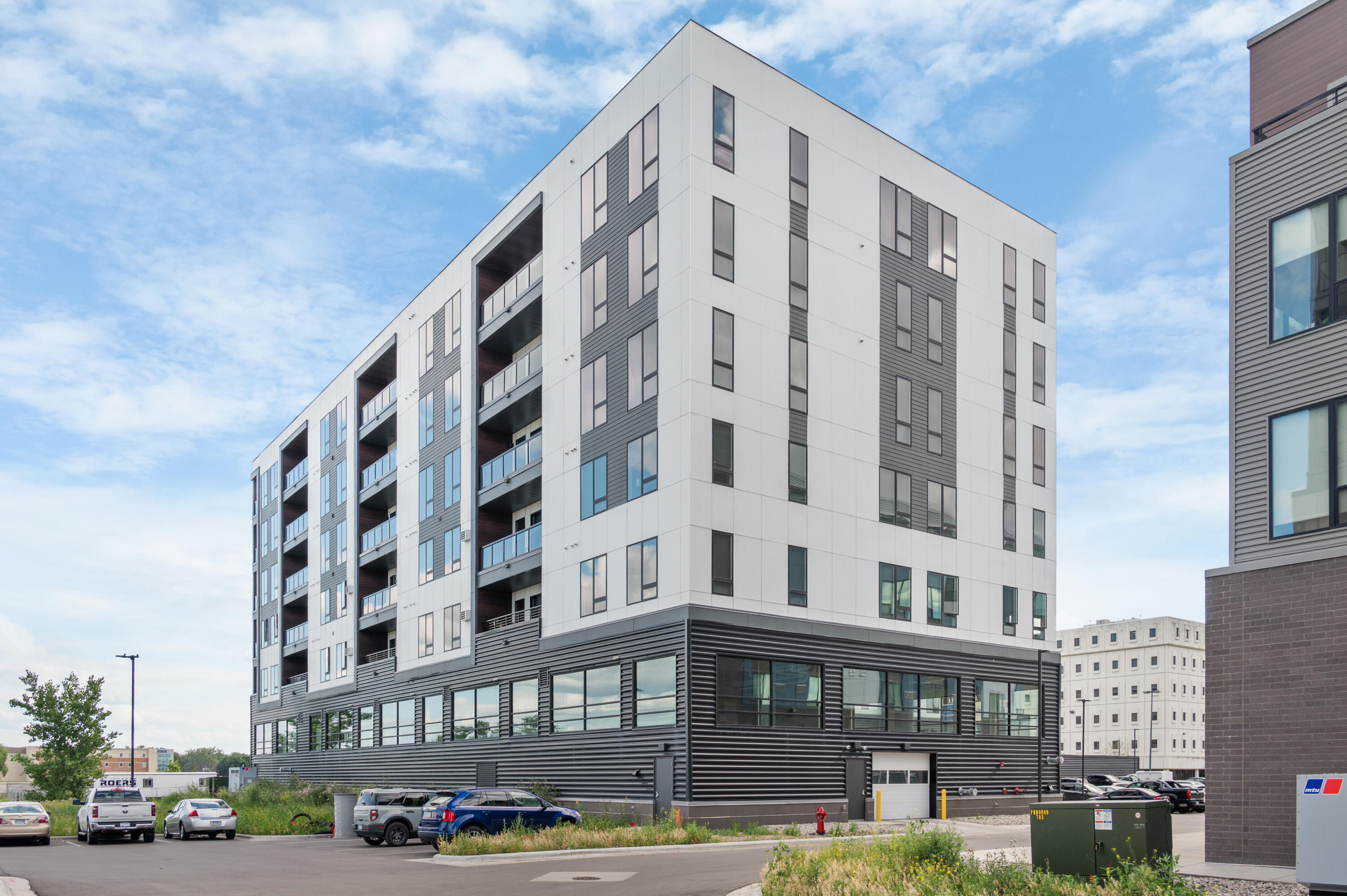 300 Main Avenue Property Photo 4