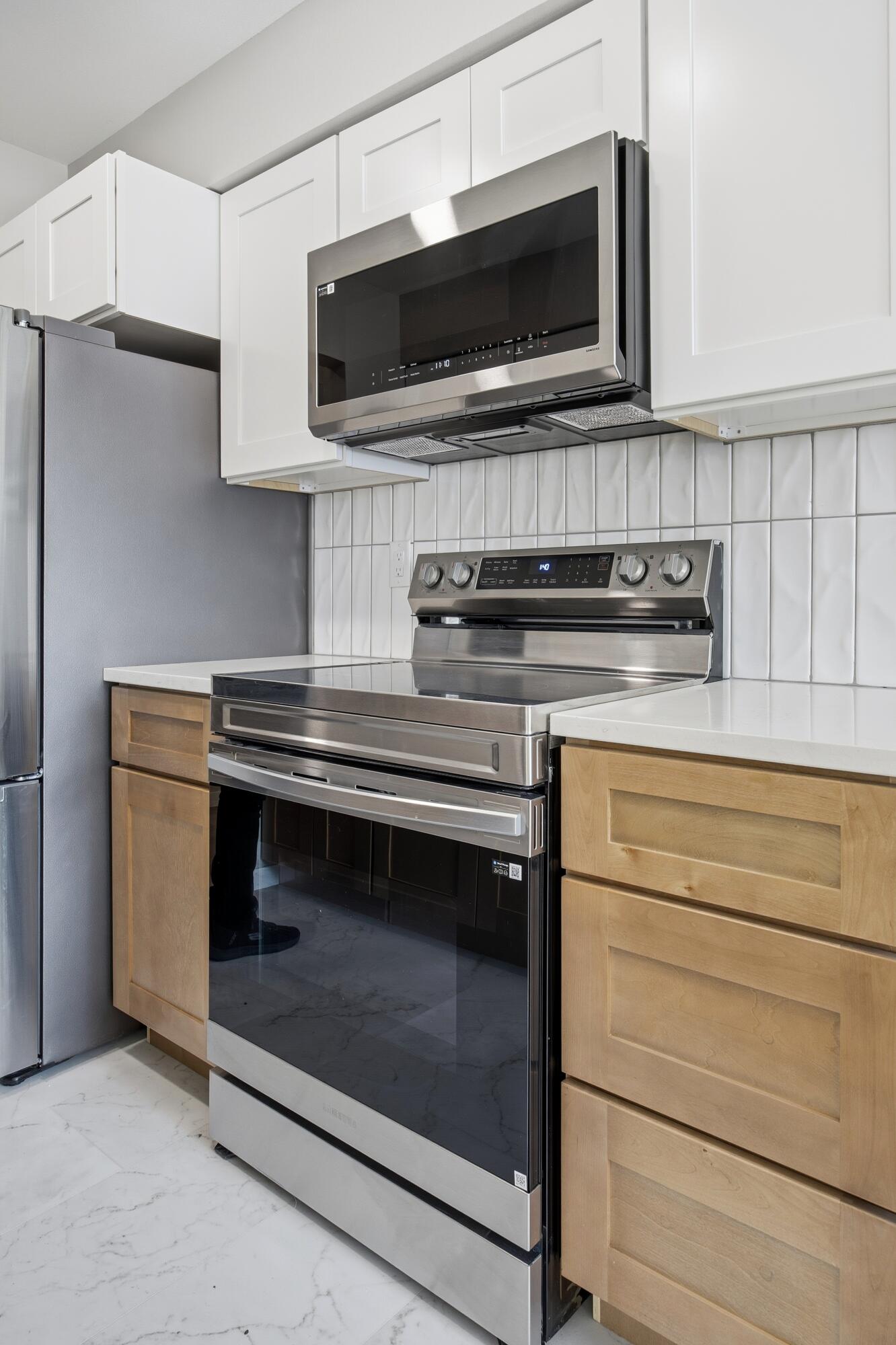 821 7th Avenue N Property Photo 4