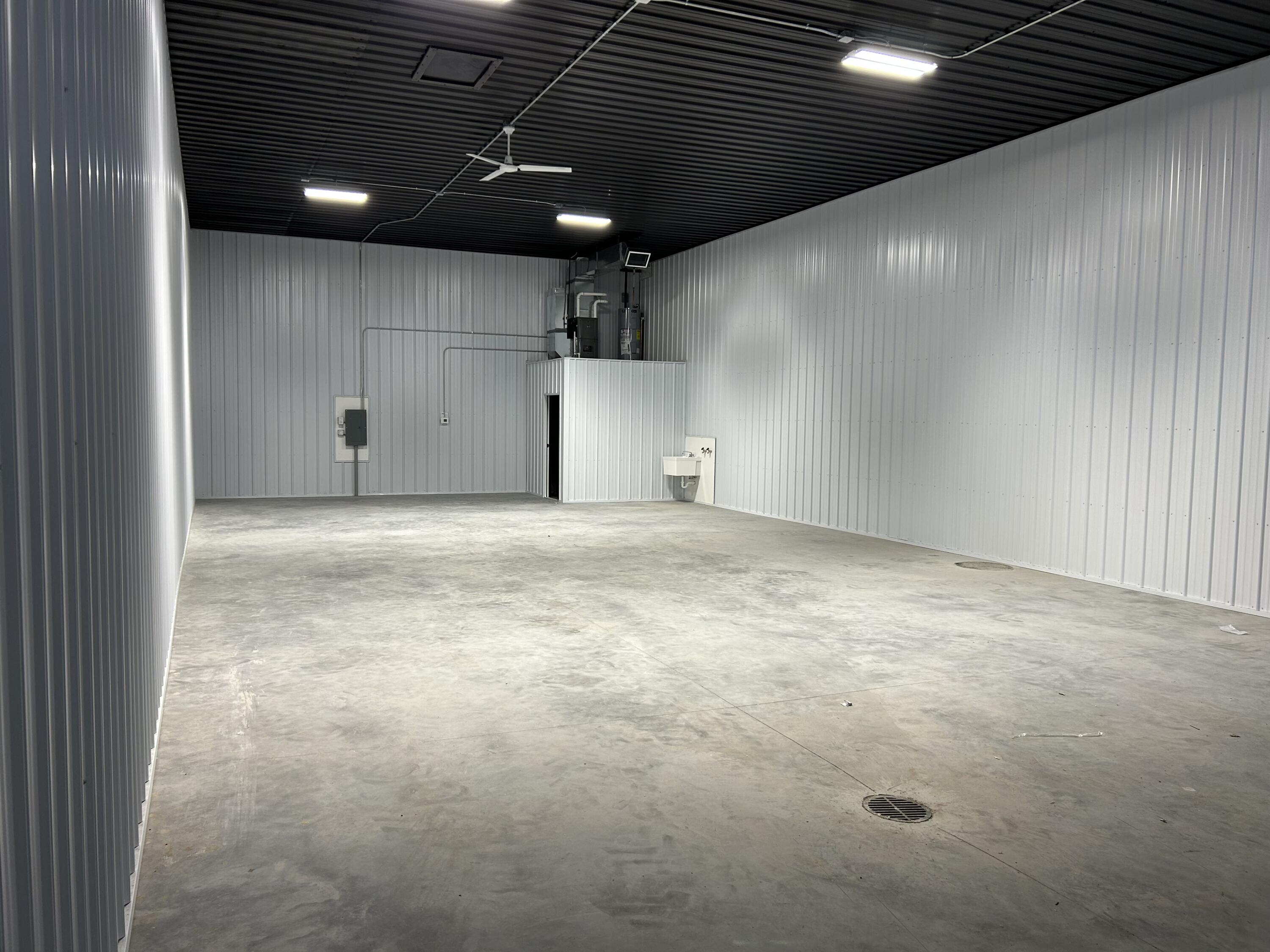 22381 Hwy 10 Unit F Property Photo 6