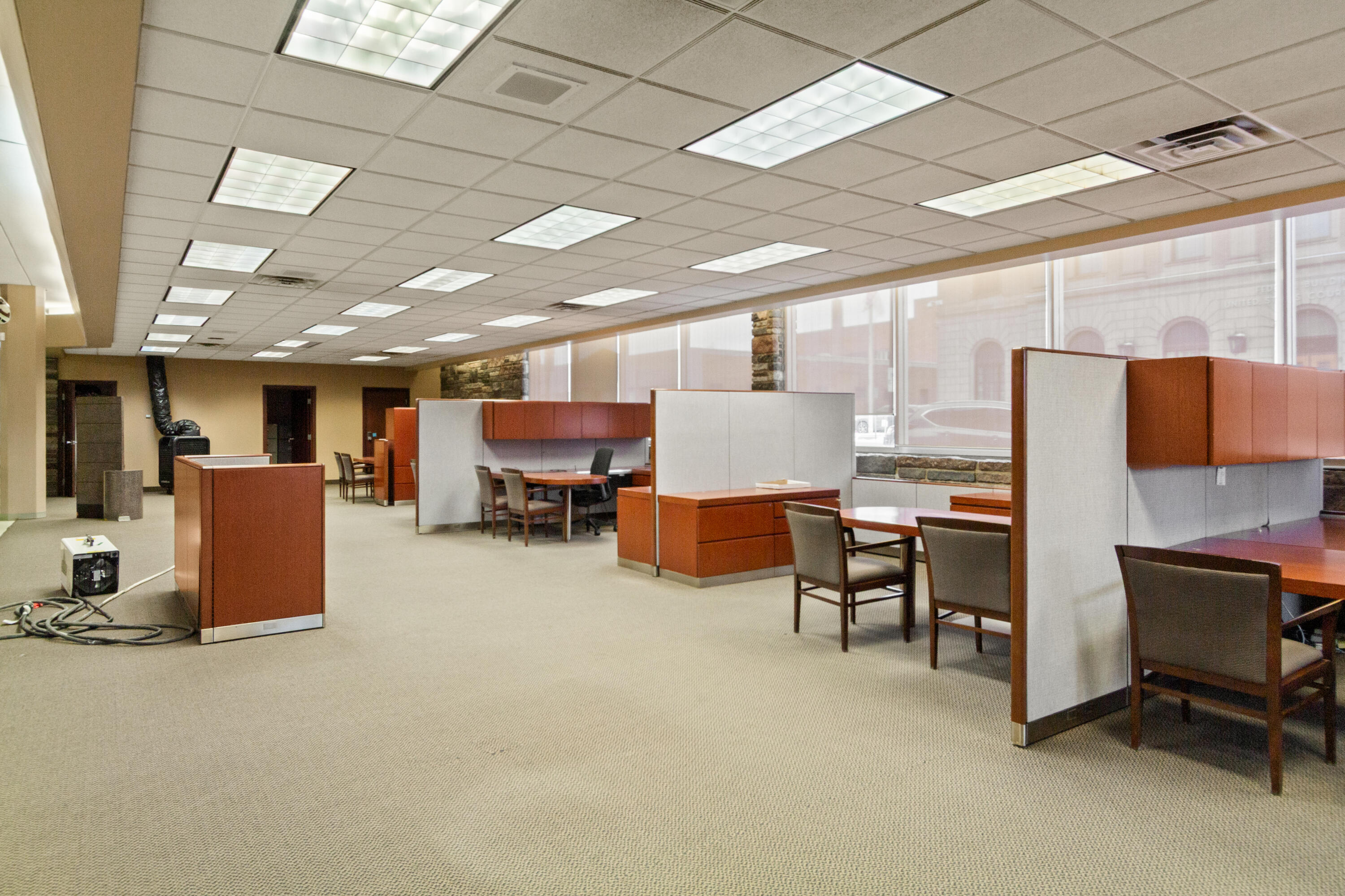 17 1st Avenue Sw Property Photo 6