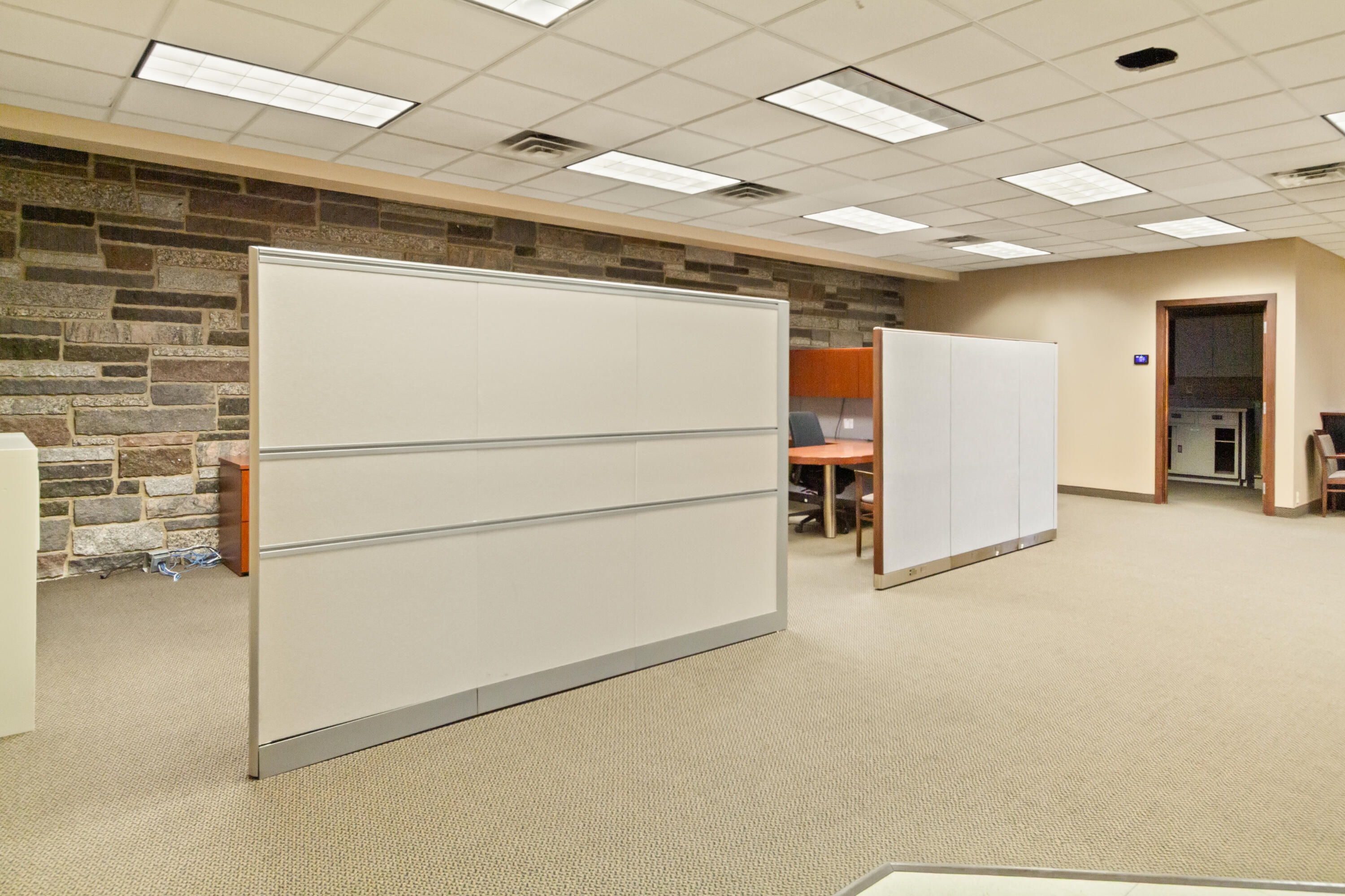 17 1st Avenue Sw Property Photo 14