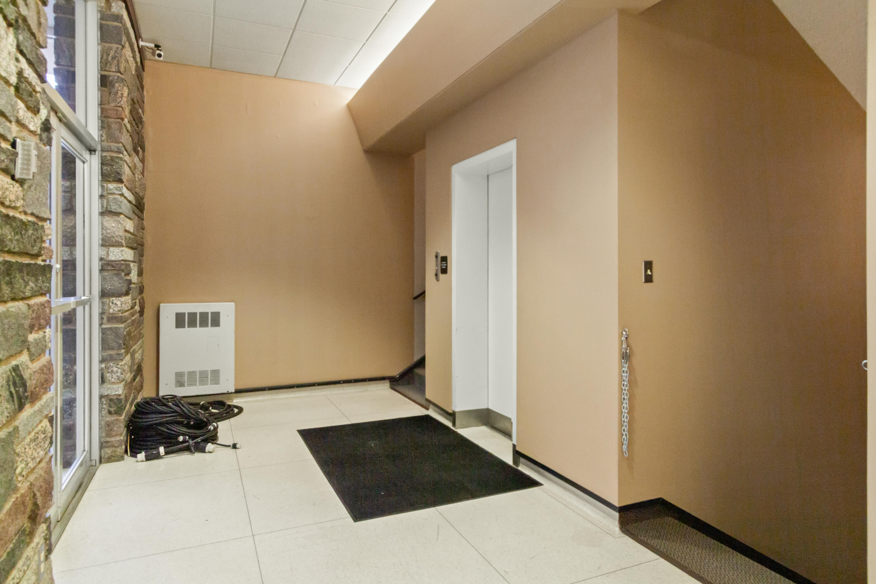 17 1st Avenue Sw Property Photo 23