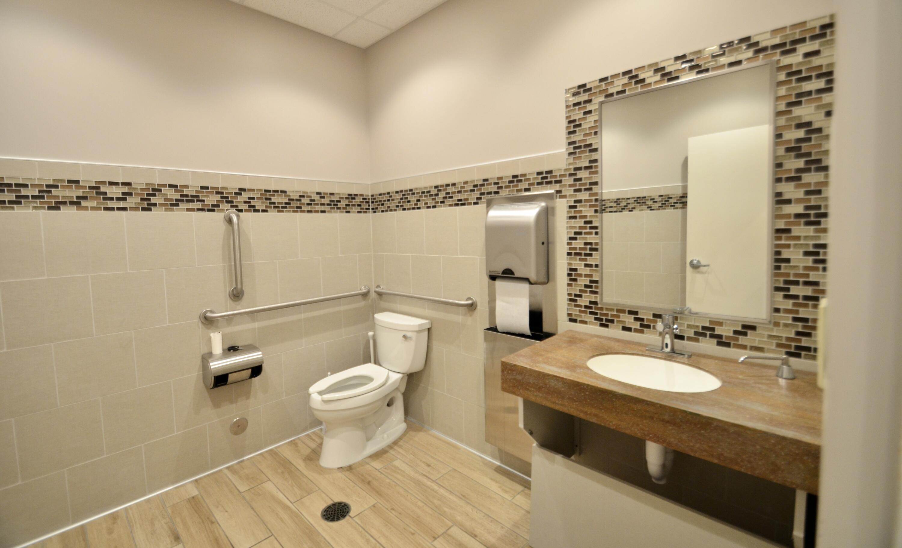 749 23rd Avenue E Property Photo 17