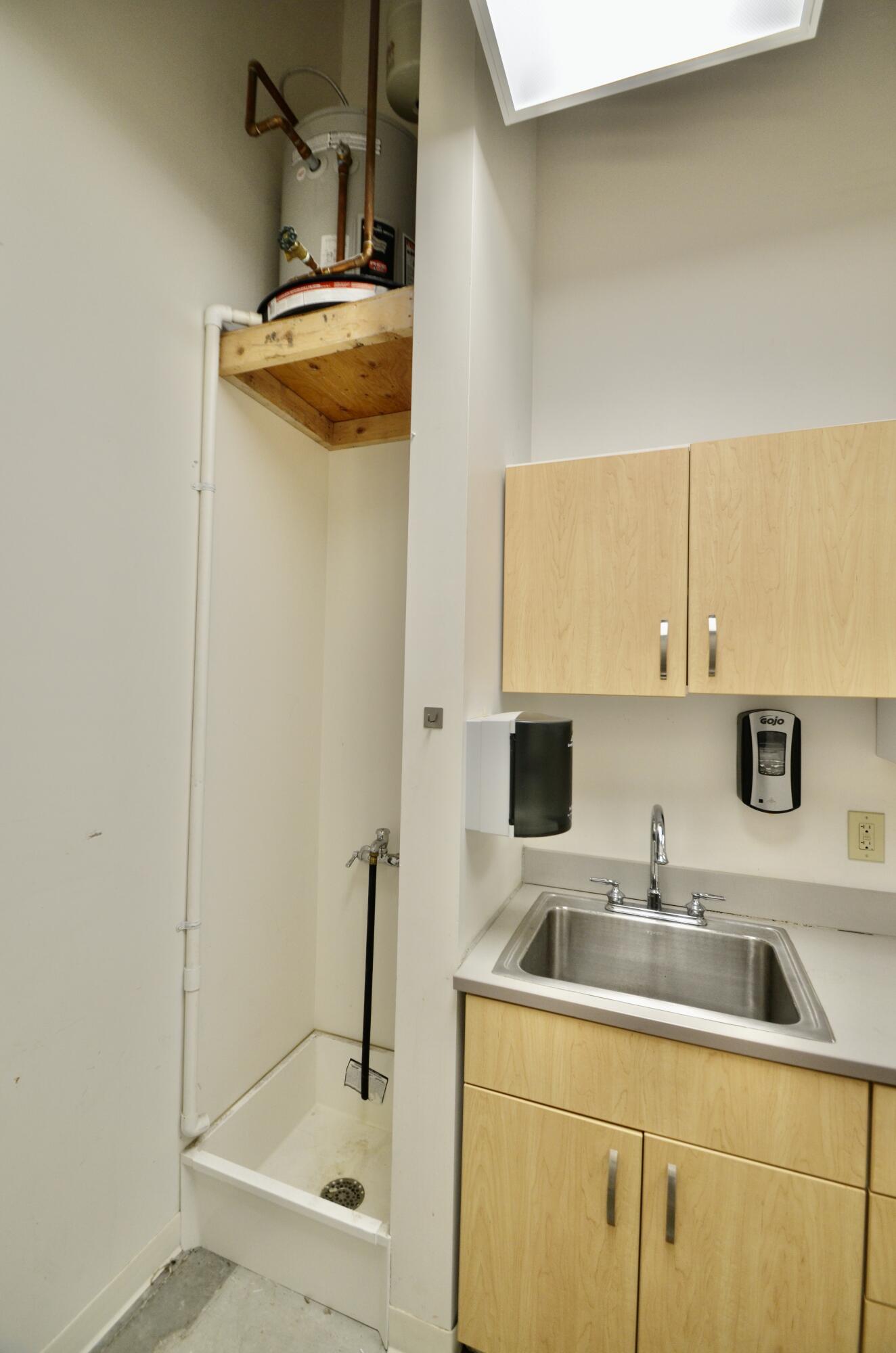 749 23rd Avenue E Property Photo 22