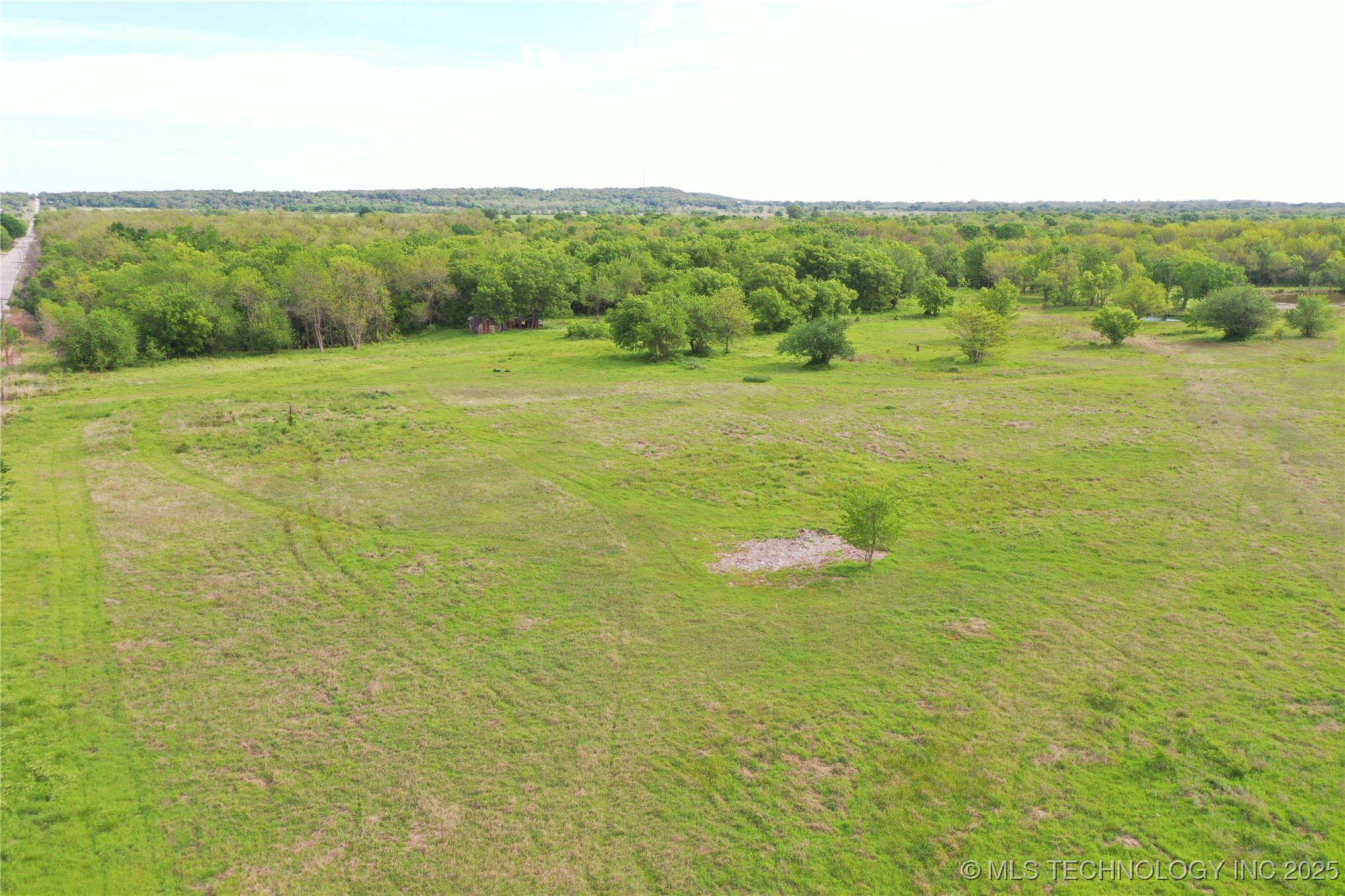 7500 Twin Hills Road Property Photo 23