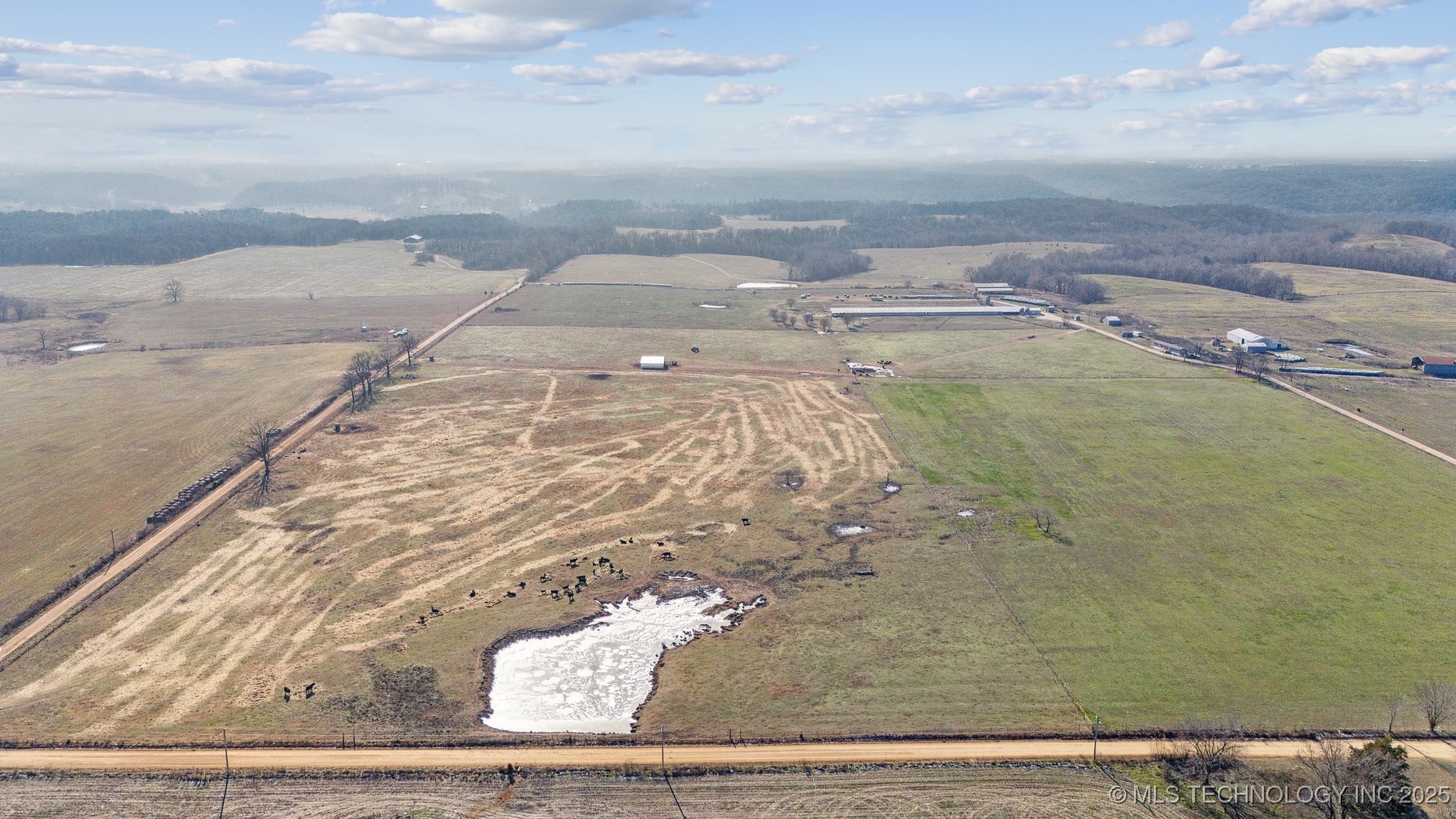 21897 E 458 Road Property Photo 4