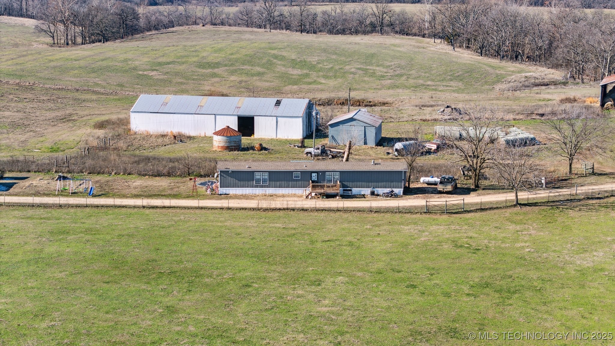 21897 E 458 Road Property Photo 13