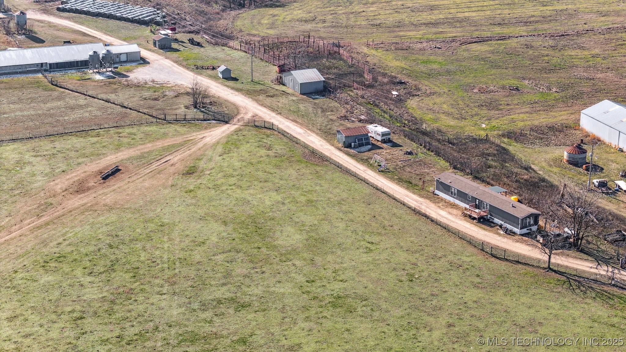 21897 E 458 Road Property Photo 14