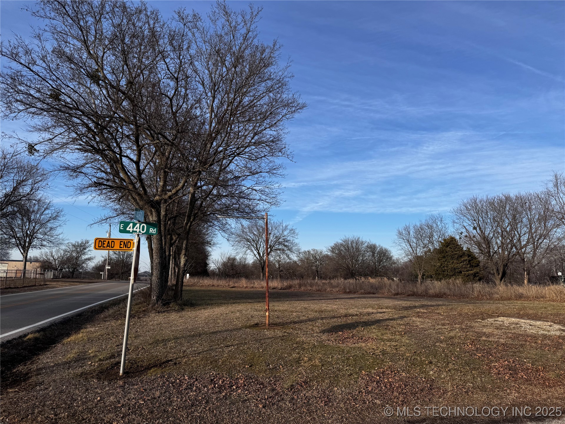 4160 E 440 Road Property Photo 2