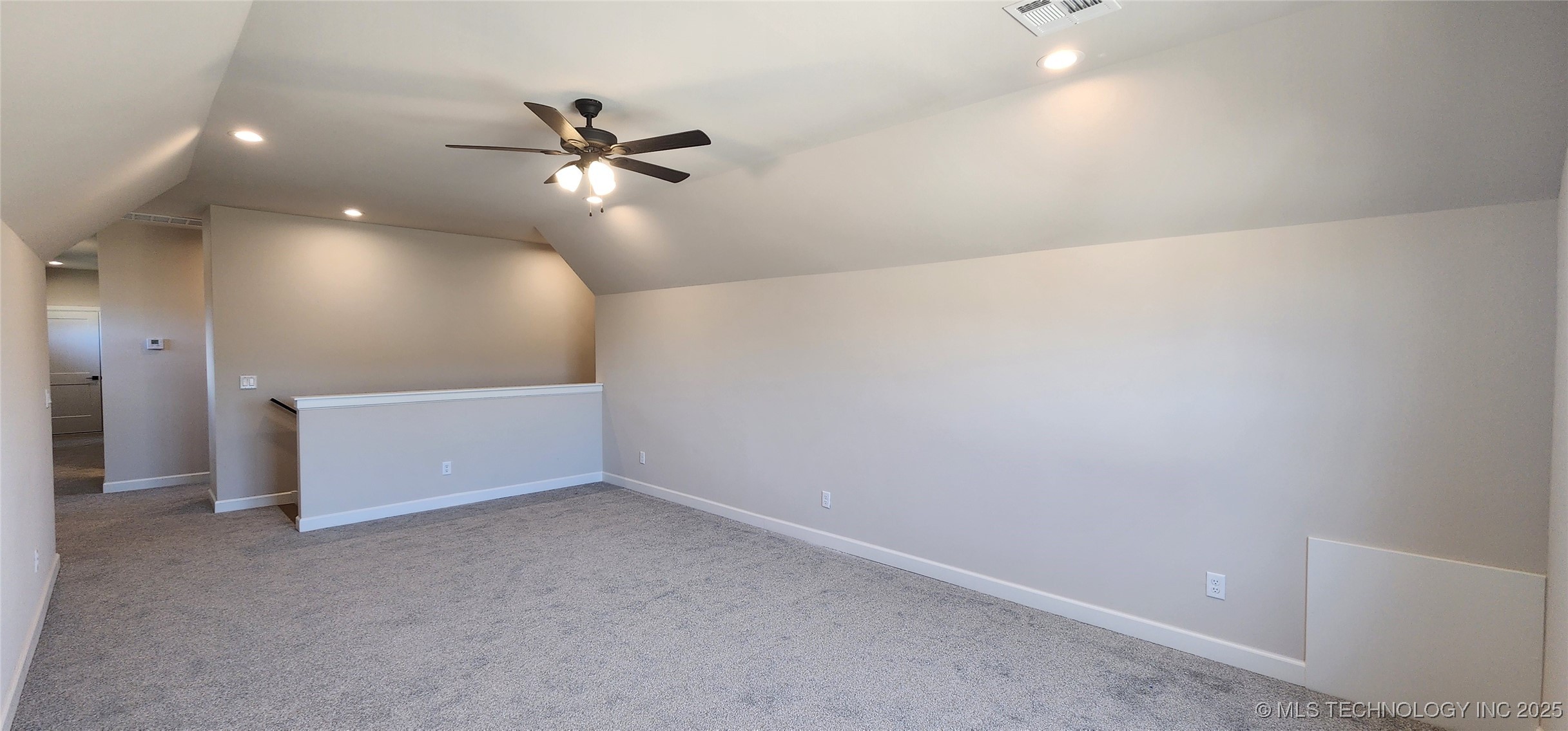 1007 E Delmar Place Property Photo 45