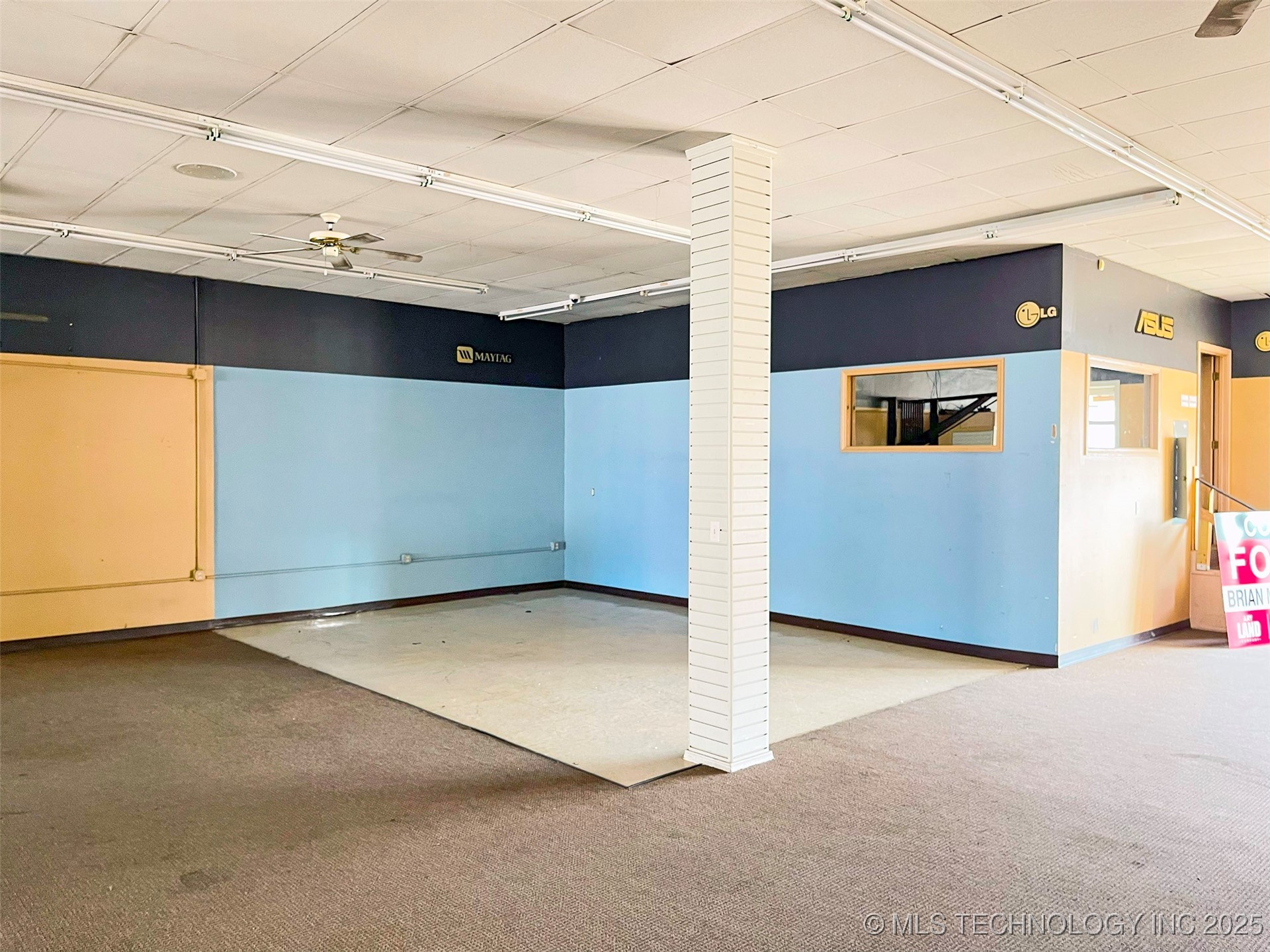 104 E Graham Avenue Property Photo 17