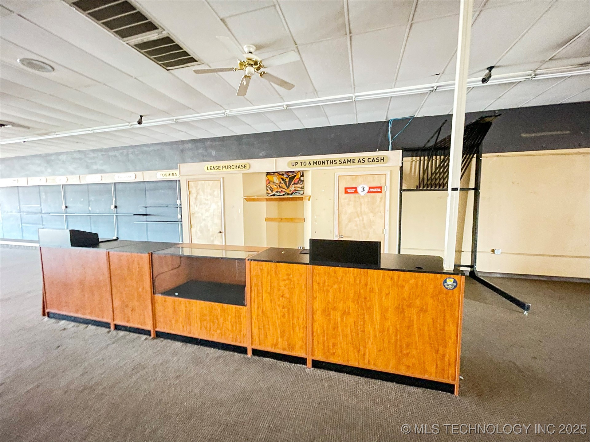 104 E Graham Avenue Property Photo 18