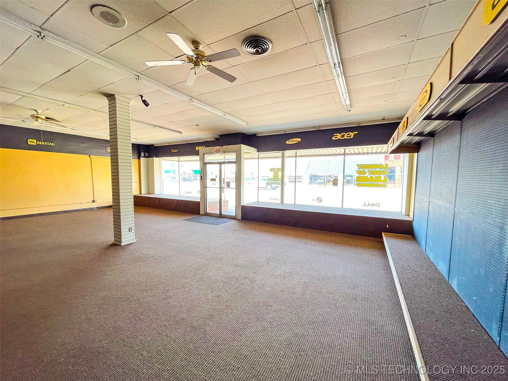 104 E Graham Avenue Property Photo 19