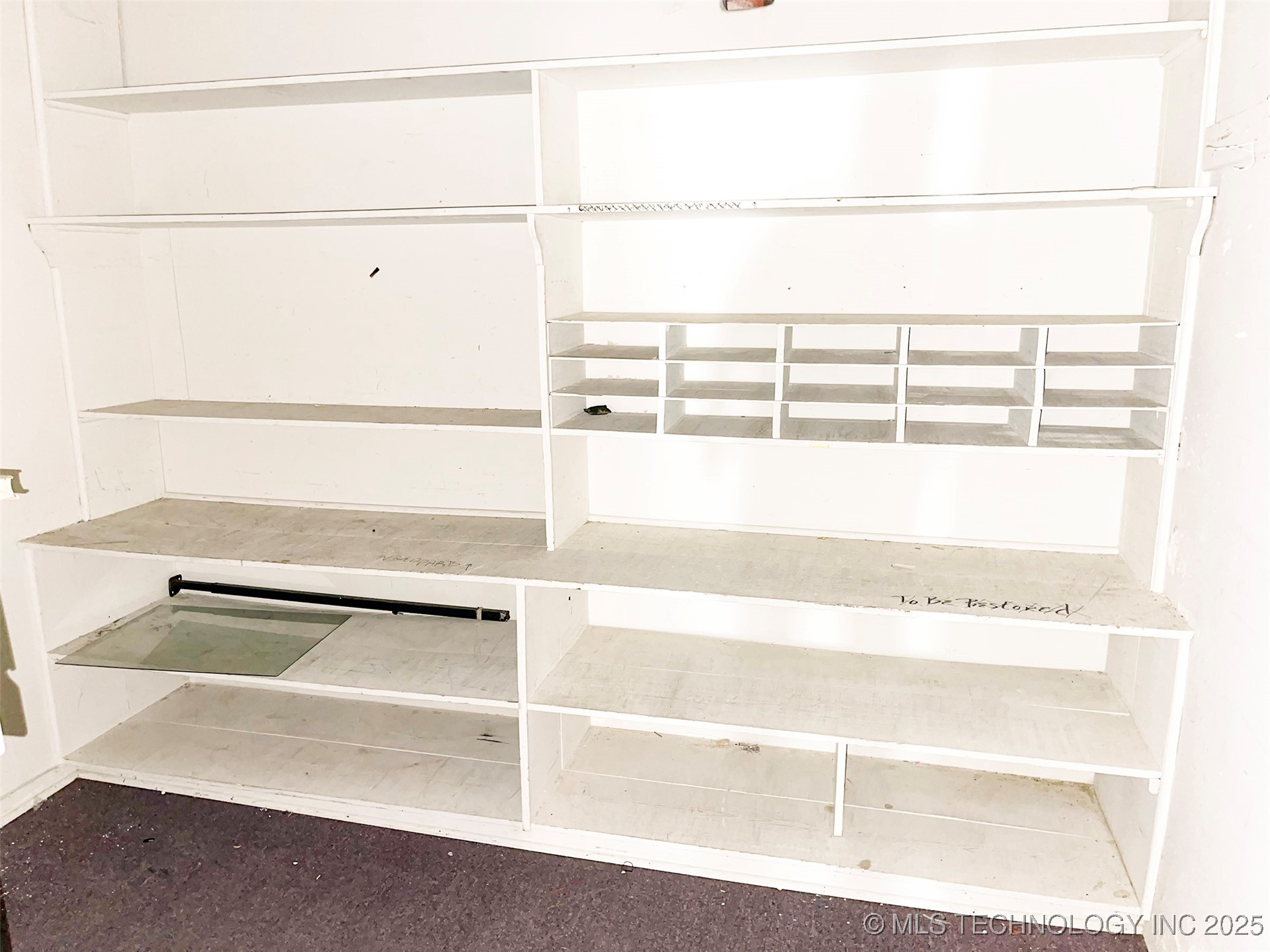 104 E Graham Avenue Property Photo 25