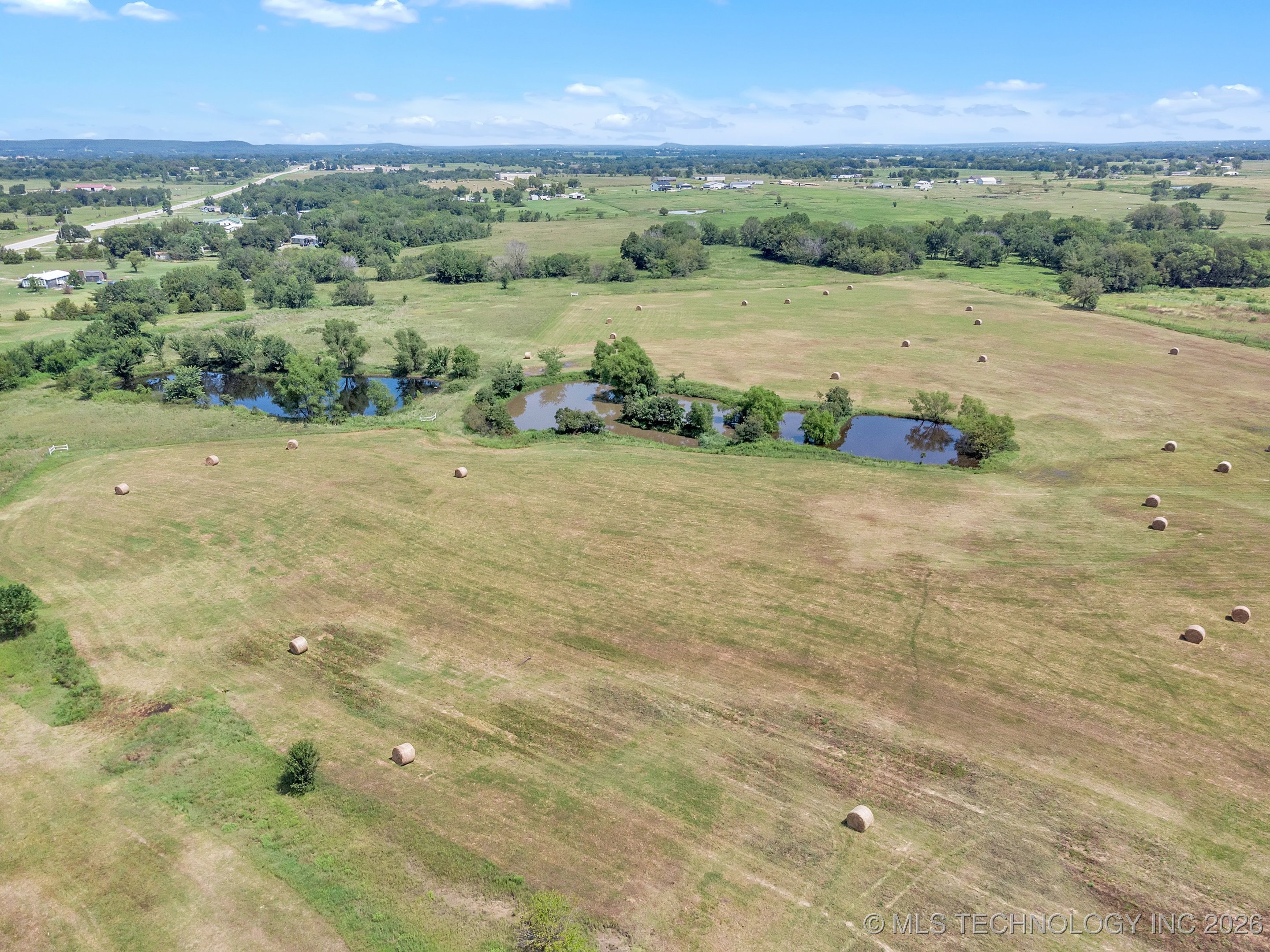 3620 Alt 75 Highway Property Photo 8