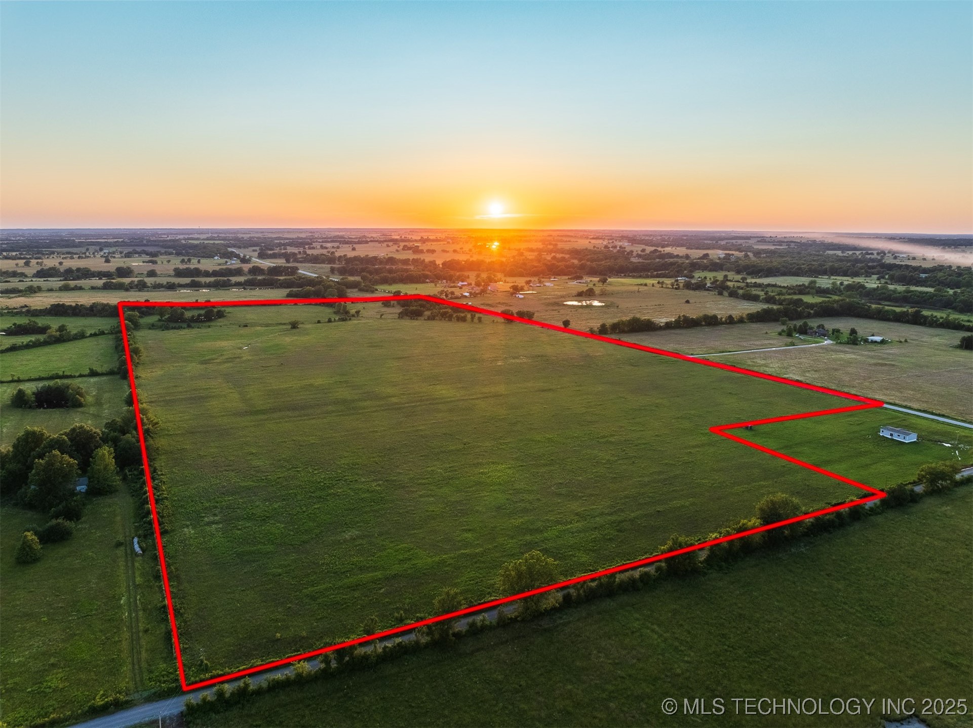 77 Old Highway 10 Highway Property Photo 1