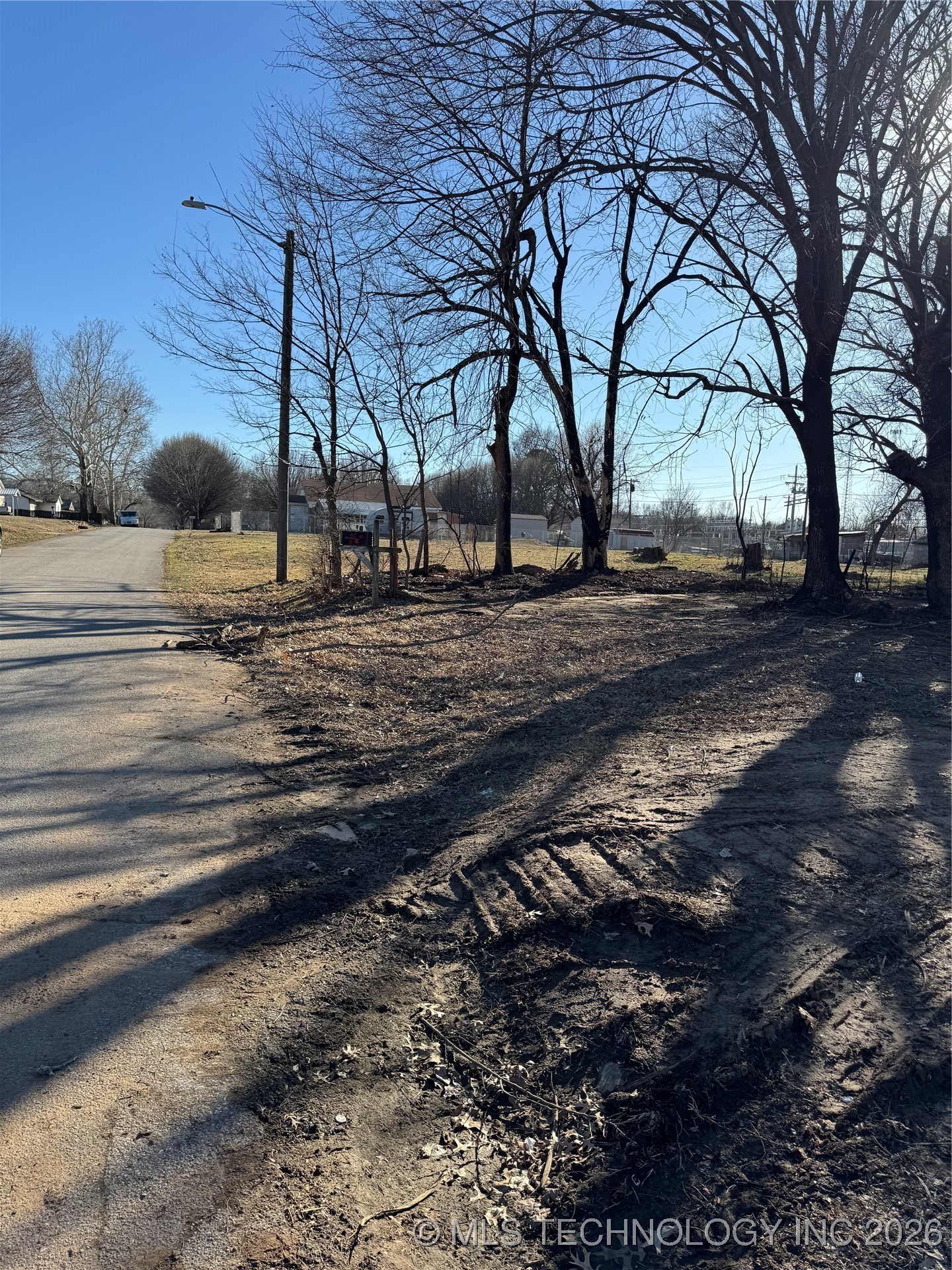 700 N Sherman Avenue Property Photo 4