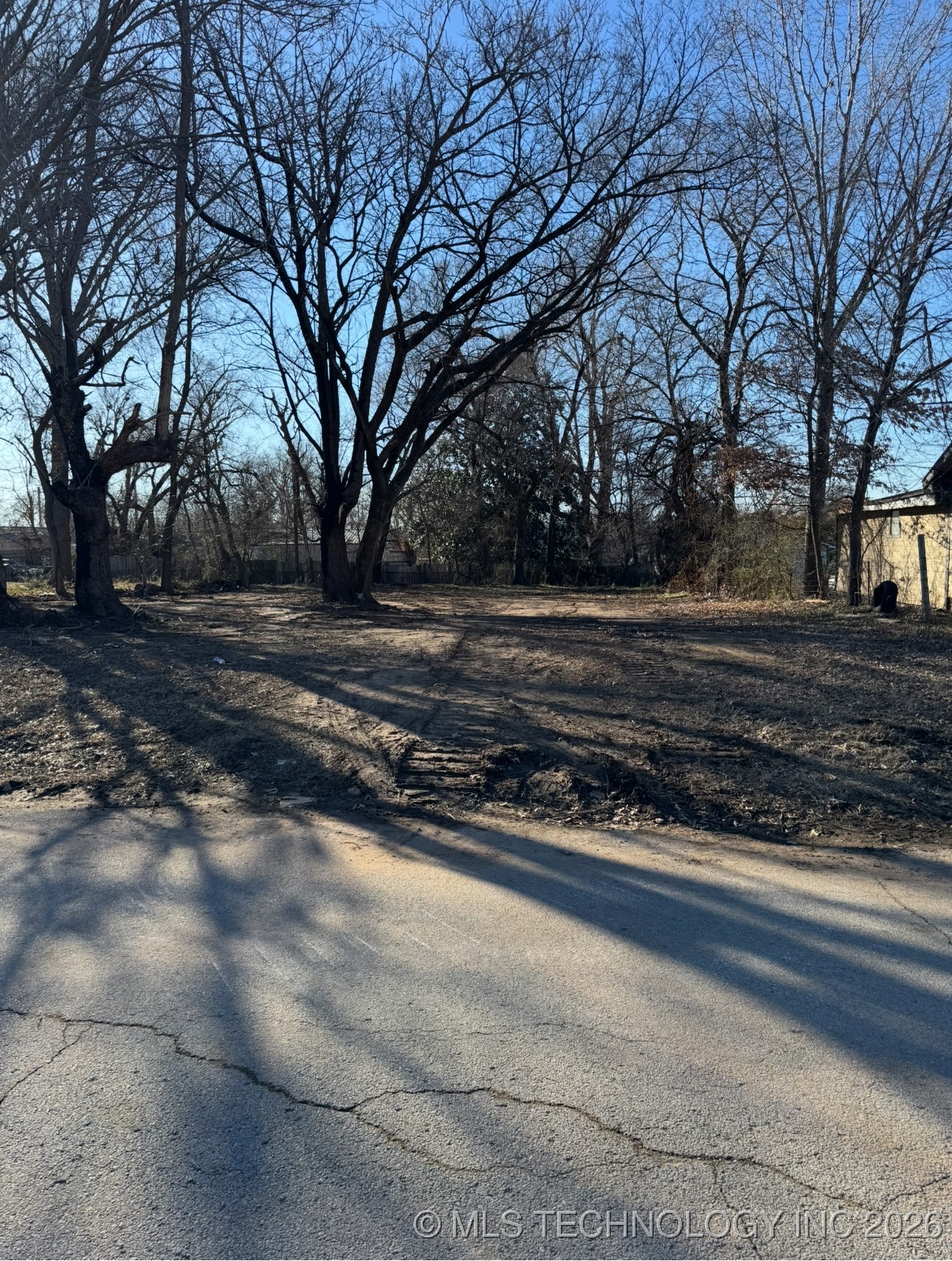 700 N Sherman Avenue Property Photo 5