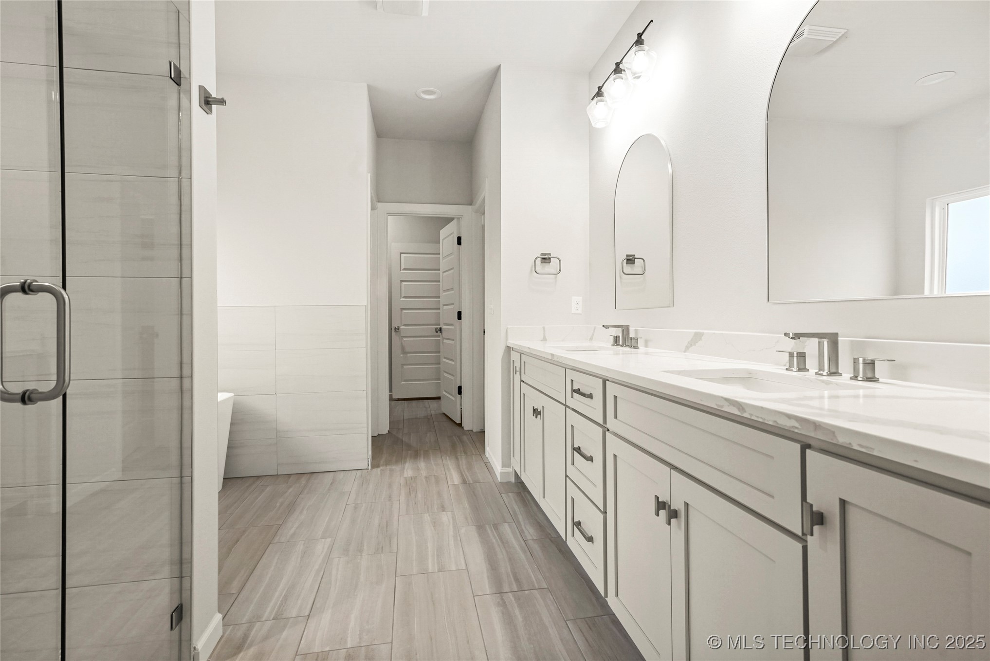 27784 E 109th Street S Property Photo 15