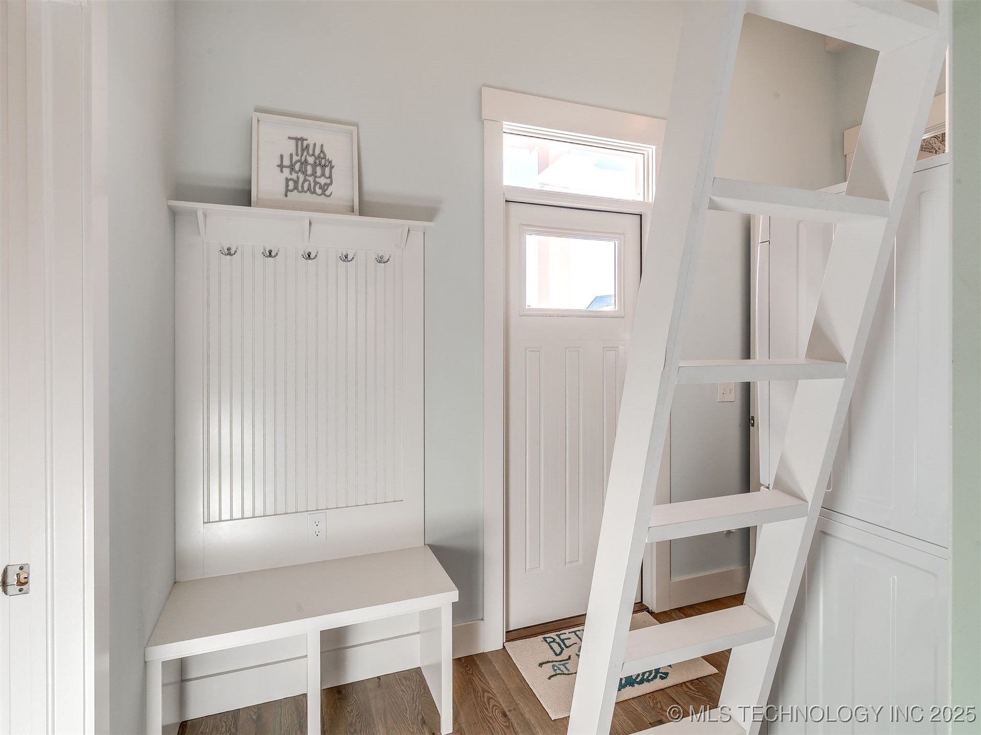 45 Center Lane S Property Photo 20