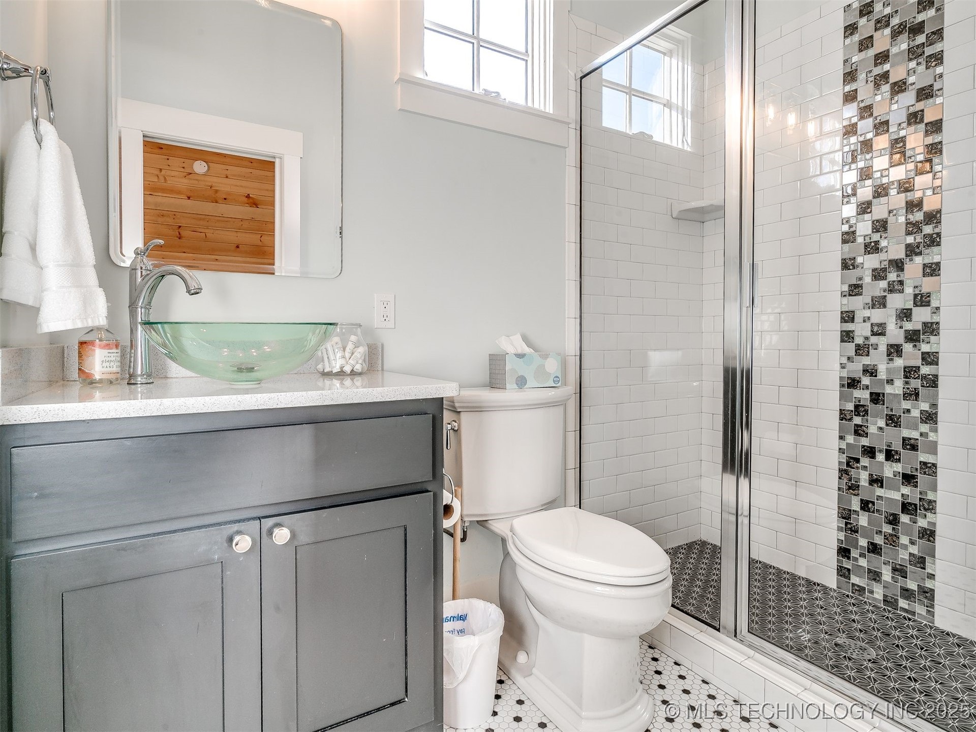 45 Center Lane S Property Photo 26