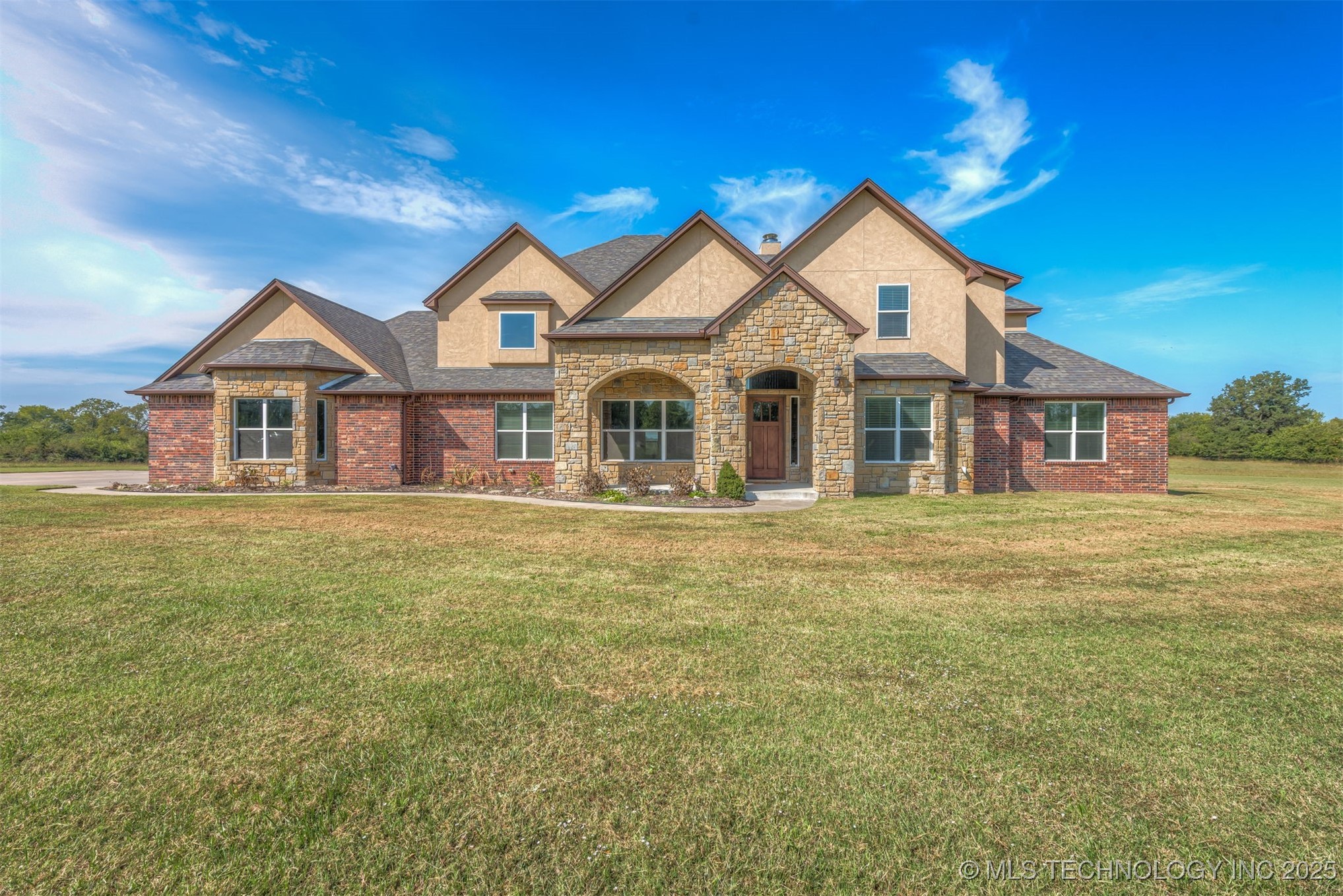 24138 S 4100 Road Property Photo 1