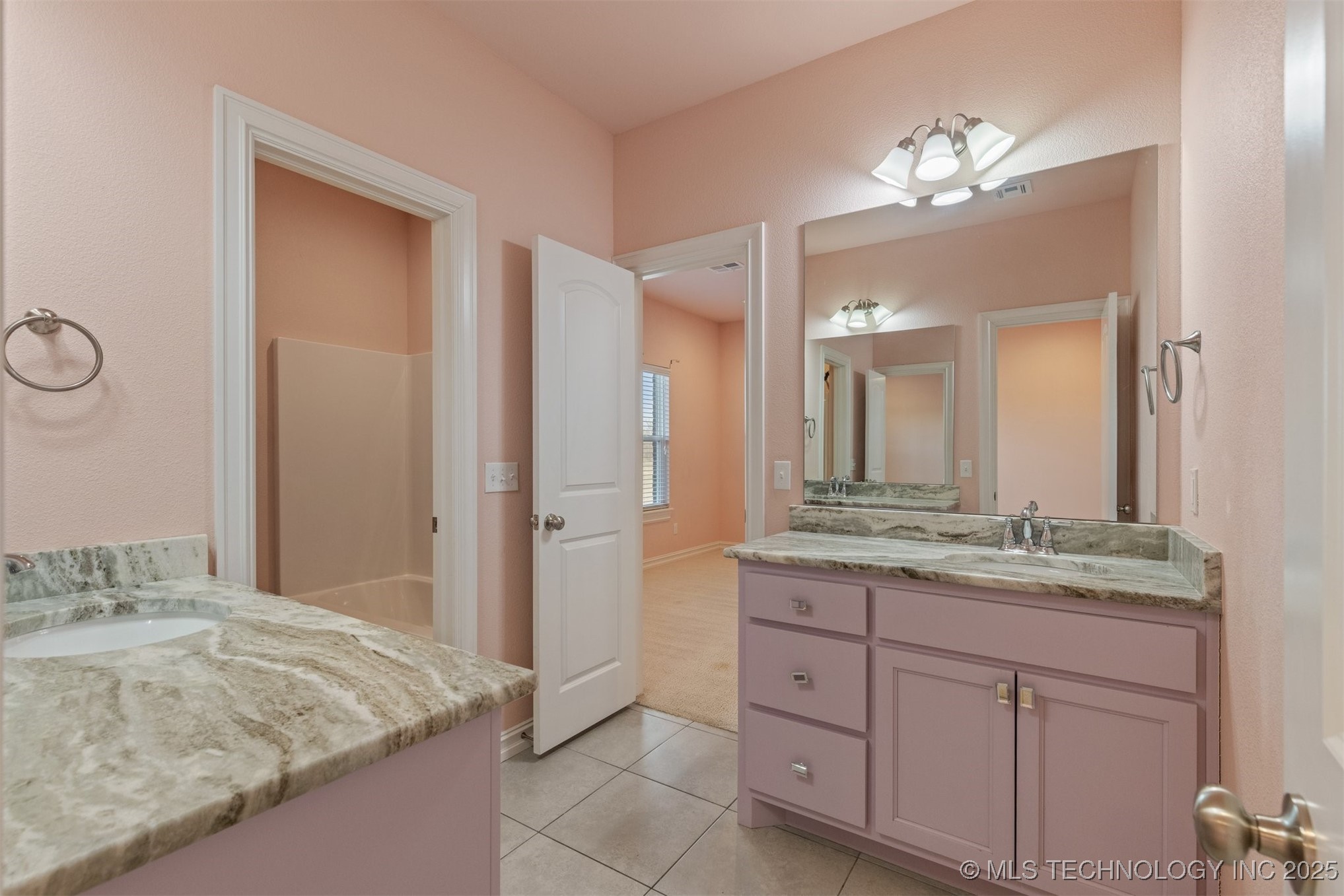 24138 S 4100 Road Property Photo 20