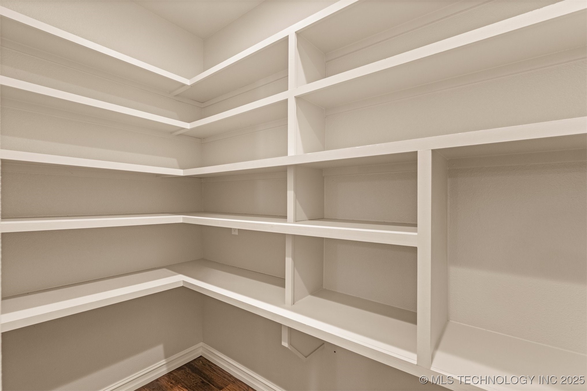 24138 S 4100 Road Property Photo 28