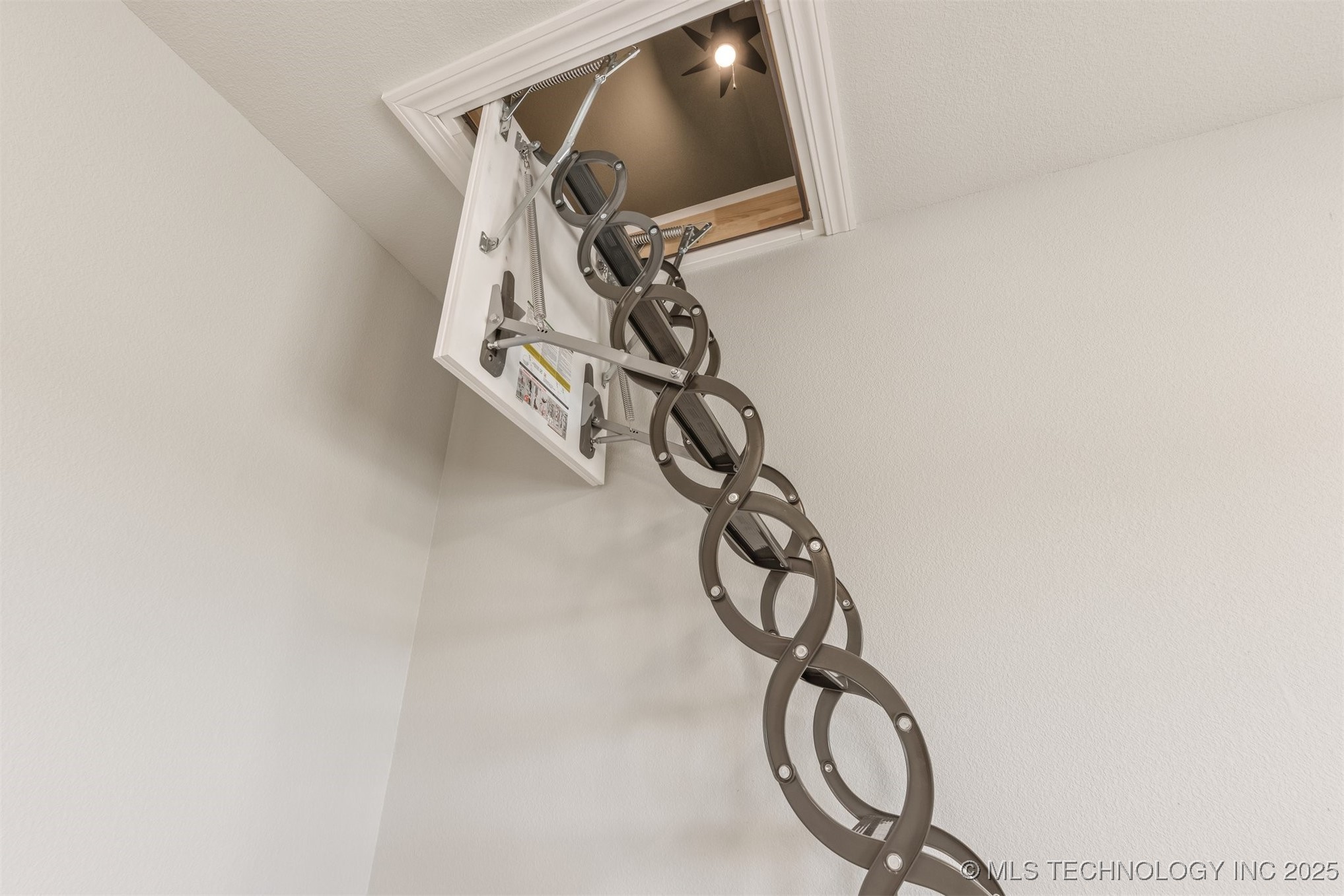 24138 S 4100 Road Property Photo 37