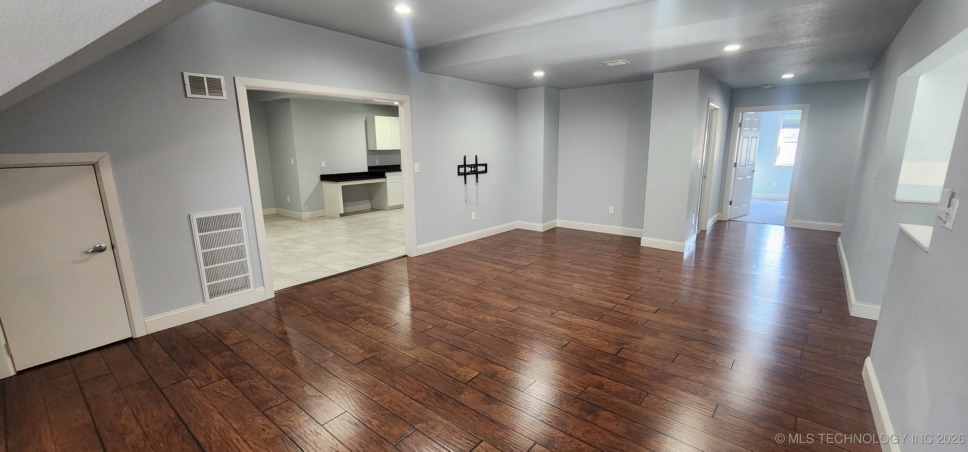 13433 S 125th East Avenue Property Photo 27