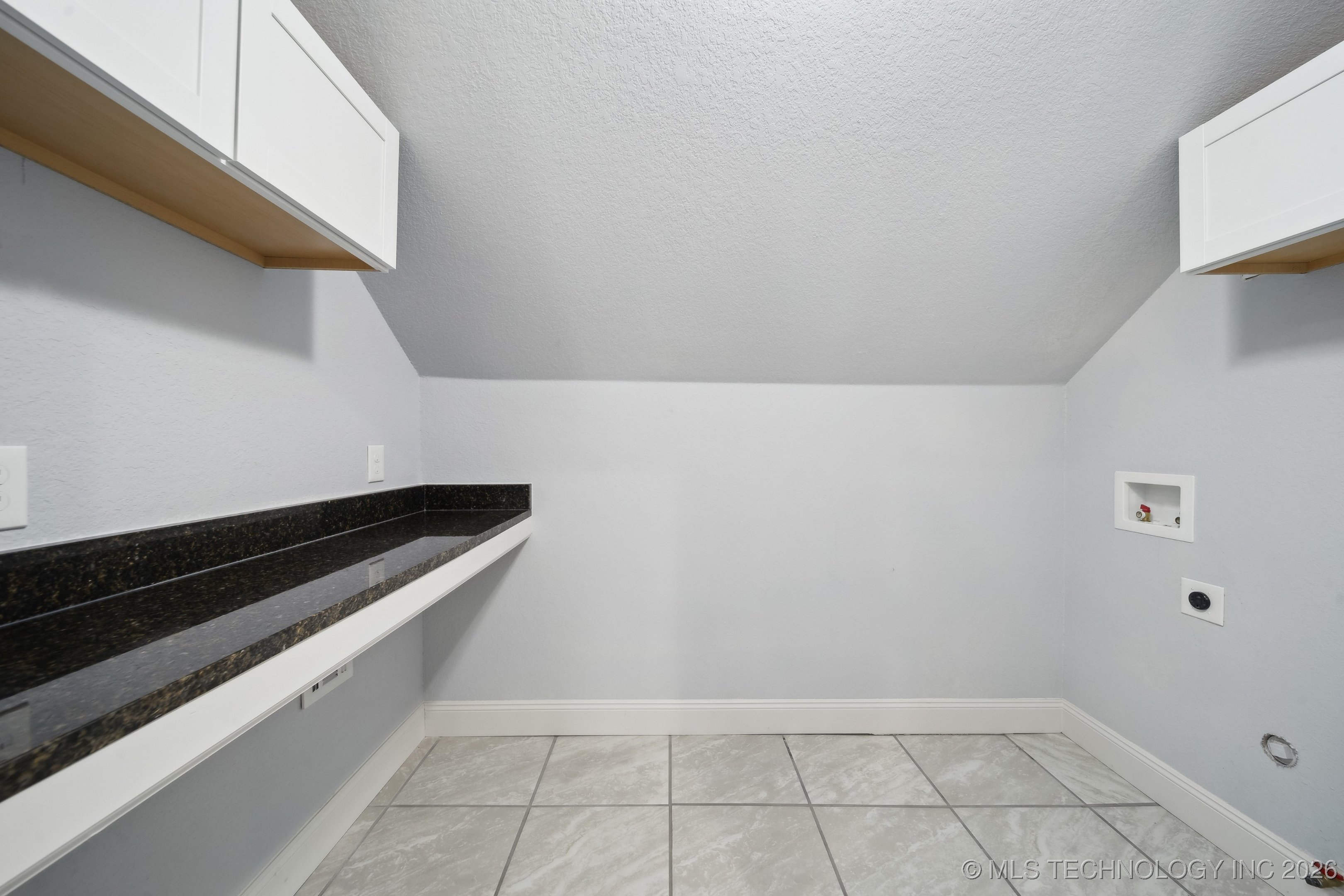 13433 S 125th East Avenue Property Photo 42