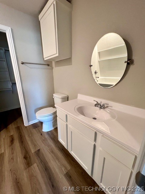 707 Pemberly Property Photo 9