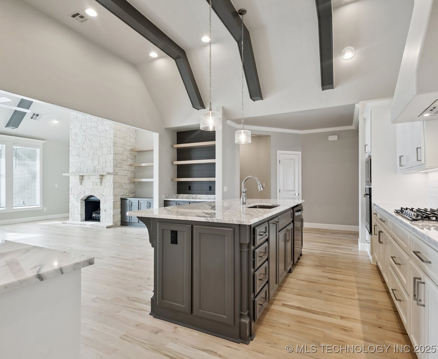 2719 W Van Buren Court Property Photo 12