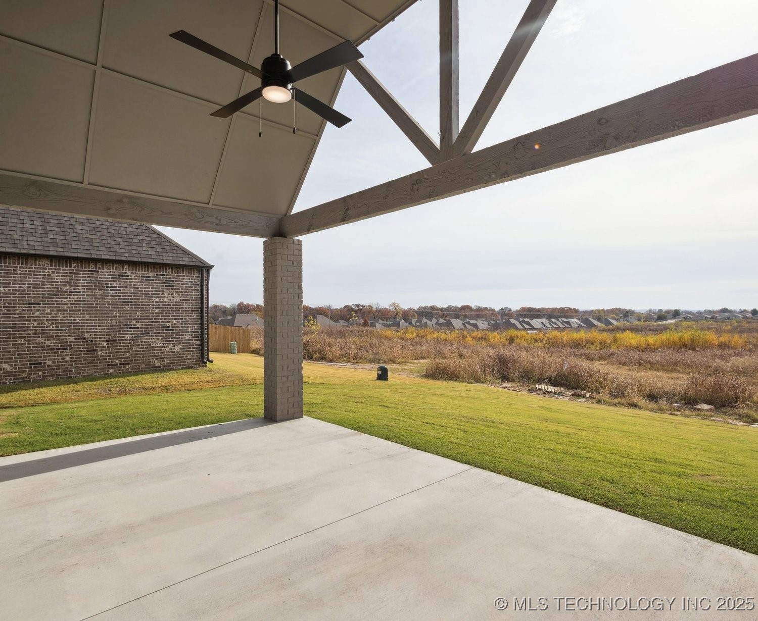 2719 W Van Buren Court Property Photo 34